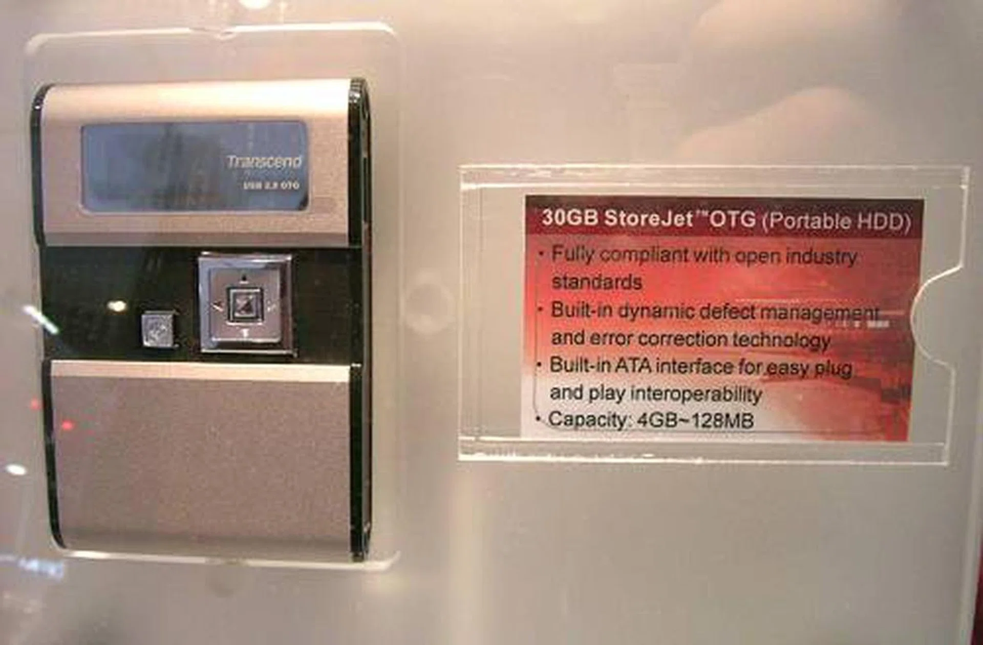 The StoreJet OTG is not only a portable 30GB HDD, but also supports direct input and data transfer from almost all USB and mini USB interface devices. Battery is supposed to last for 1.5 hours of continuous copying.