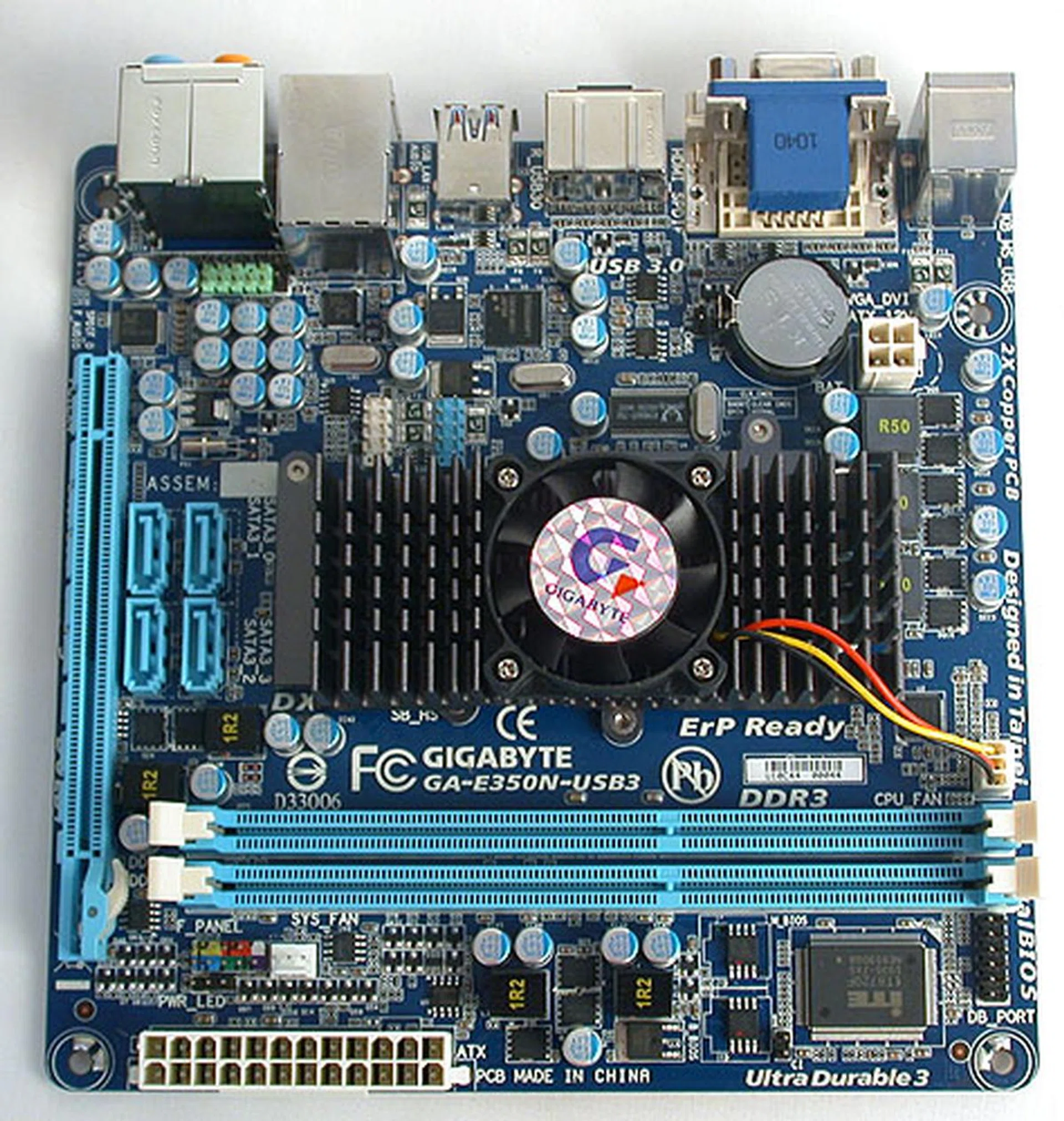 The next Brazos board, the Gigabyte GA-E350N-USB3, looks mostly similar to the ASRock, but Gigabyte has gone with a single, large heatsink for both the APU and the chipset, rather than two distinct heatsinks. Gigabyte also has added USB 3.0 ports.