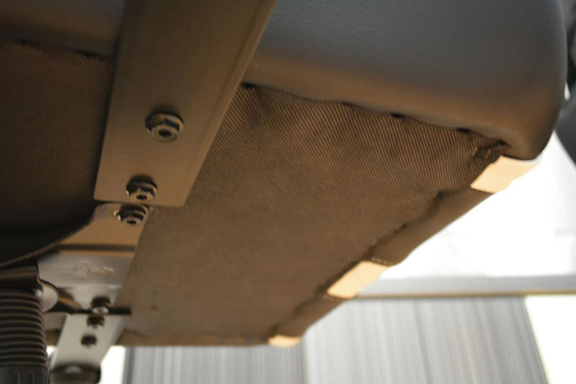 Each armrest is secured by two Allen screws which can be removed if users do not wish to use the armrests.