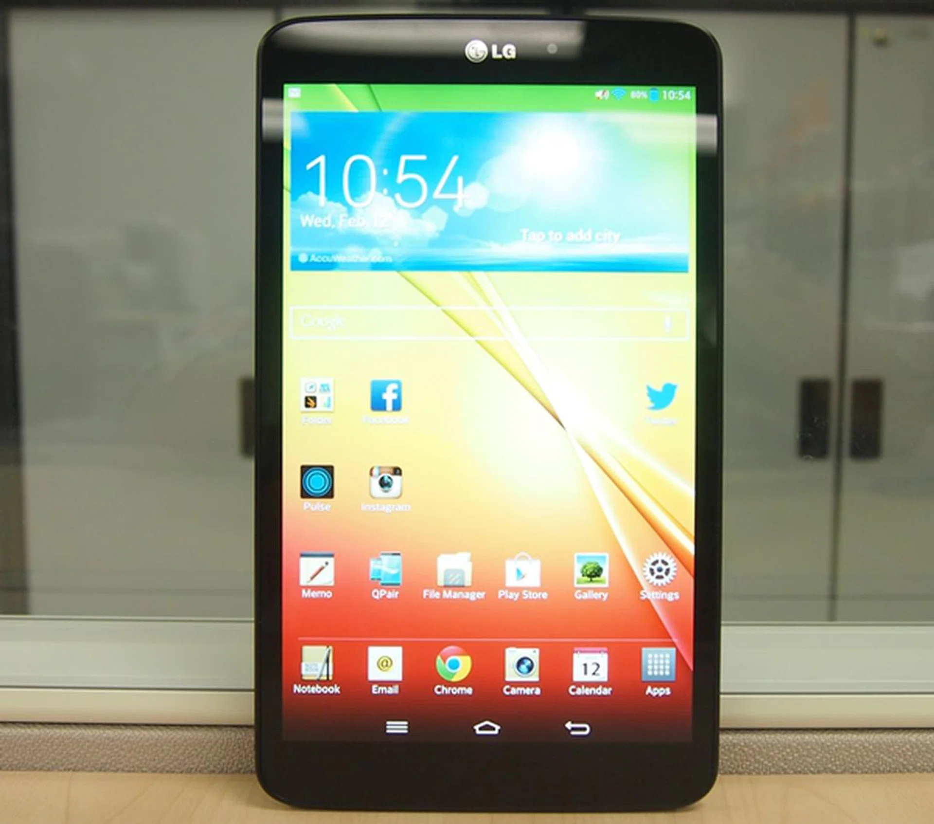As the first LG tablet to be available in Singapore, how does the G Tablet 8.3 fare? Read on to find out more.