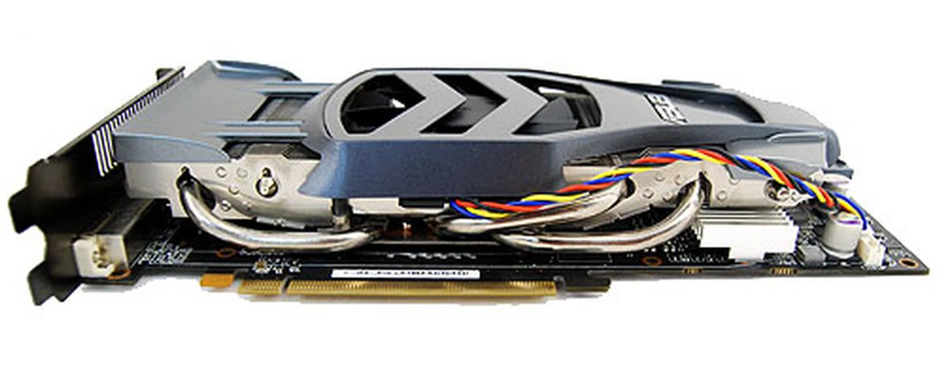 Like most coolers, the one used in the ASUS EAH4890 Formula has five heat pipes and lots of cooling fins for quick heat dissipation.