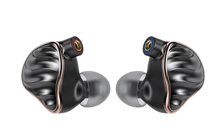 Plenty of work has gone into these CNC-machined earbuds.