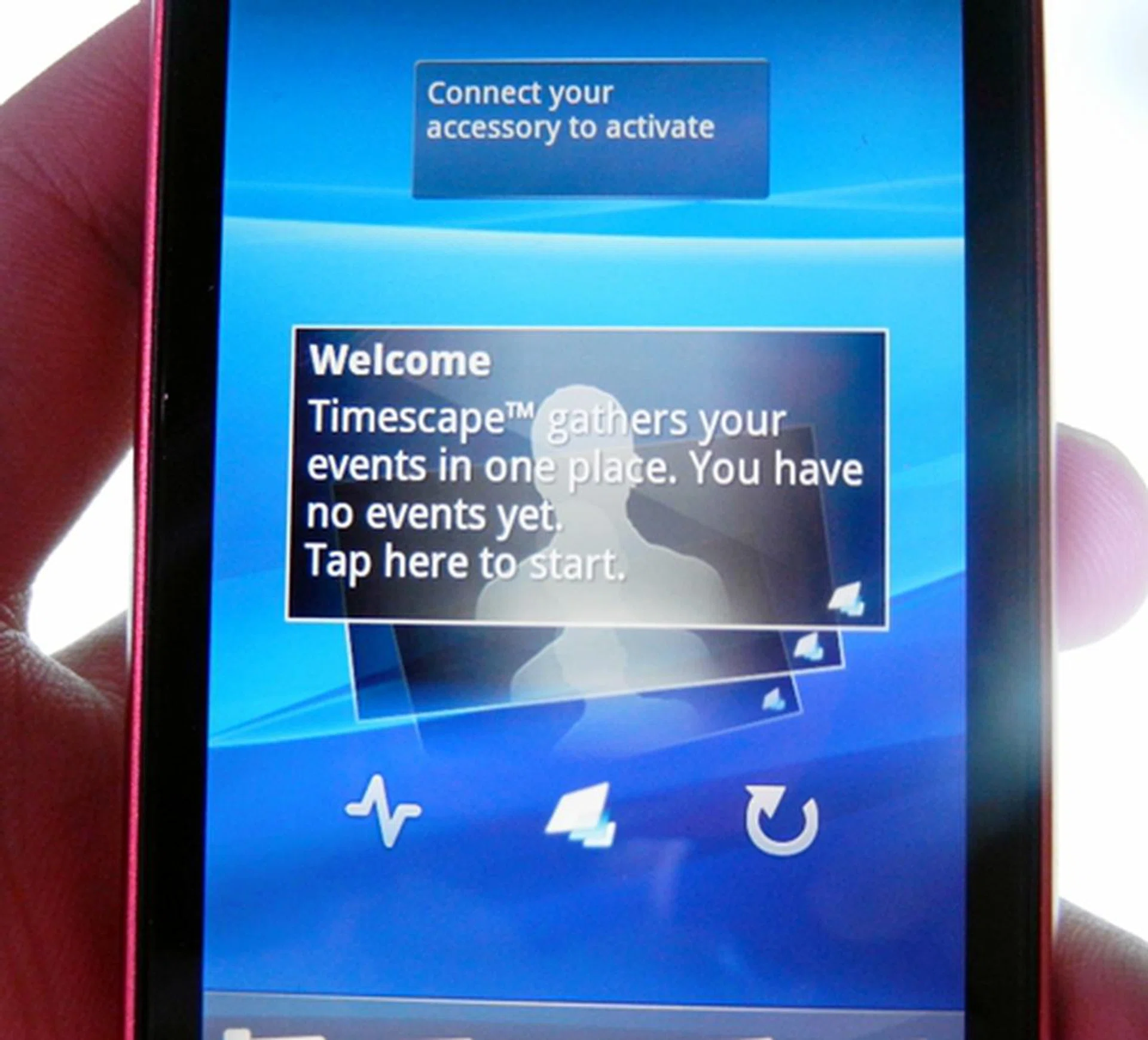 Sony Ericsson has its Timescape overlay in the Xperia ray to enhance the usability of the Android user interface.