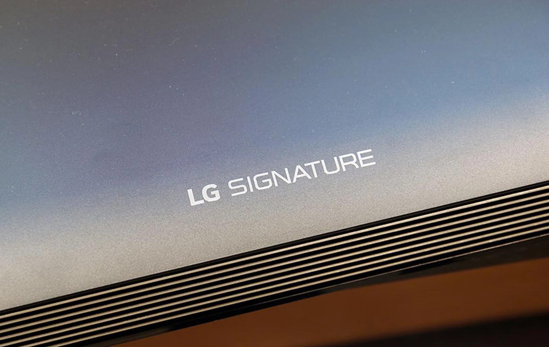 The W8 is part of LG's Signature lineup, which is a way of saying it has the best design, uses the best material, and costs the most.