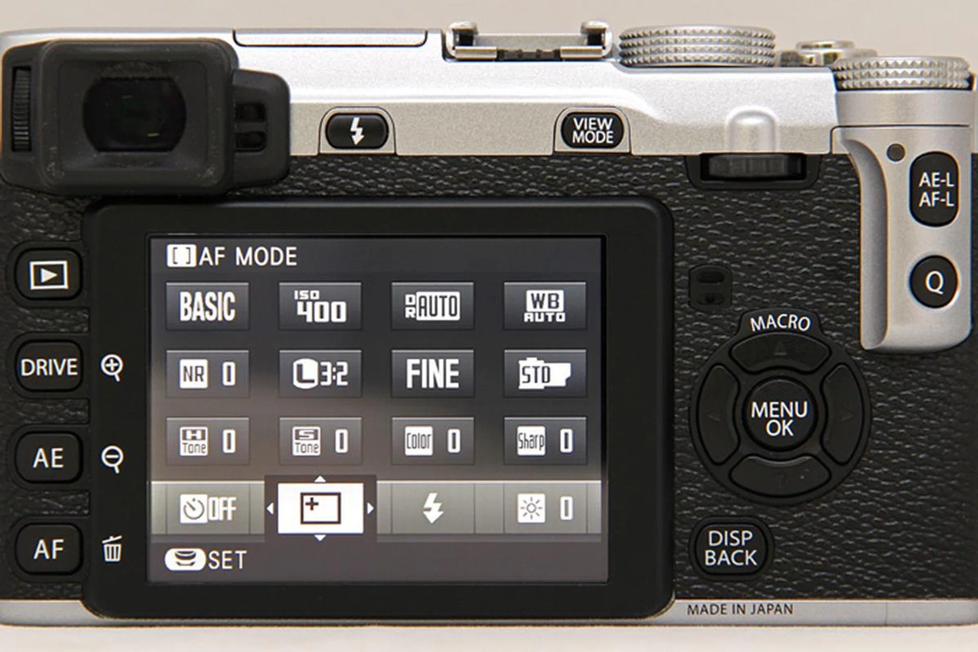 The Quick Menu, activated by the Q button on the top right. You switch AF modes here, and open up AF point selection using the AF button on the left and the d-pad on the right.