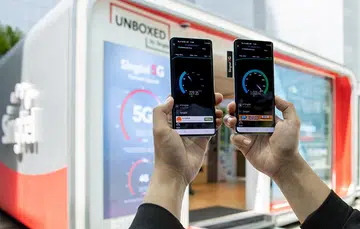 A 1Gbps+ speed test done by Singtel staff on the morning of 9 September 2020. Credit: Singtel.