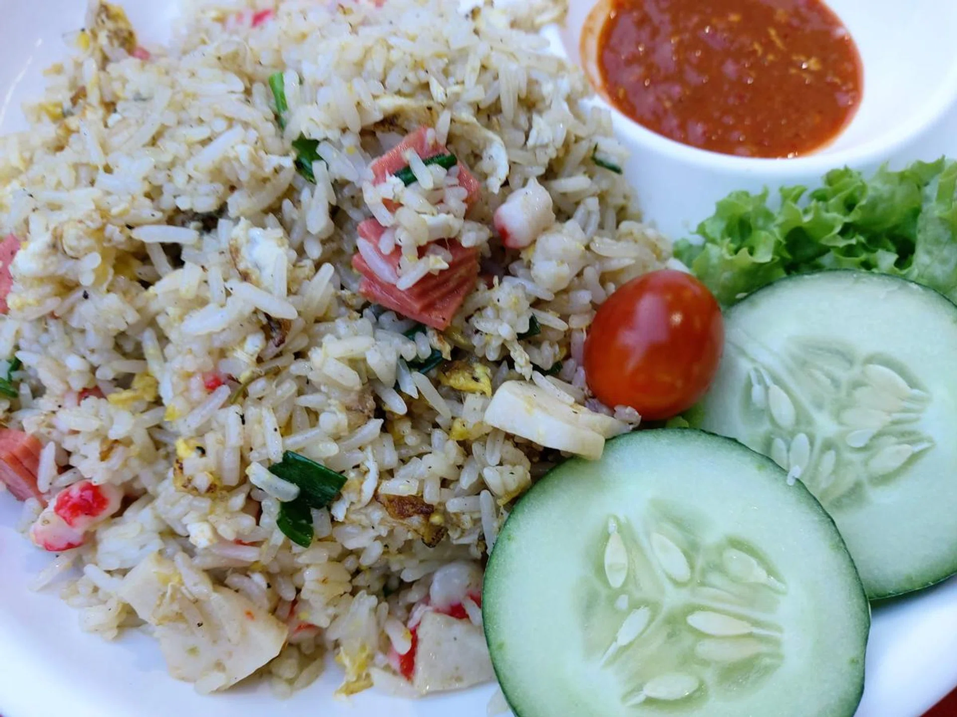 But there are times it doesn’t, food shots being a common example. Check out unnatural white balance and colour cast. (Click to see the original full-size image)