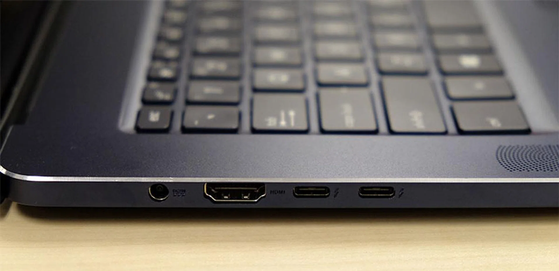 ASUS ZenBook Pro UX550