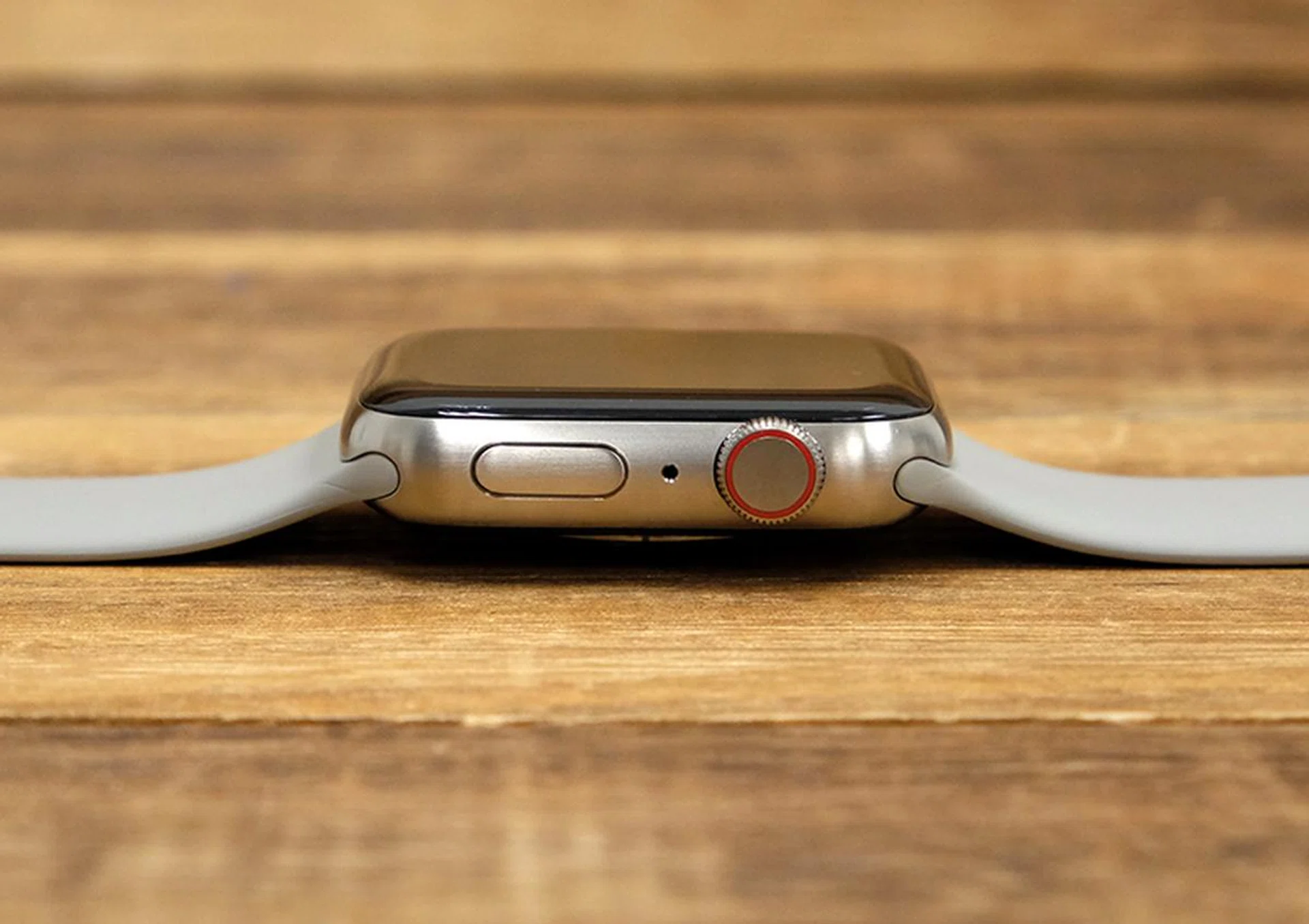 The titanium Apple Watch Edition Series 5 is expertly finished.