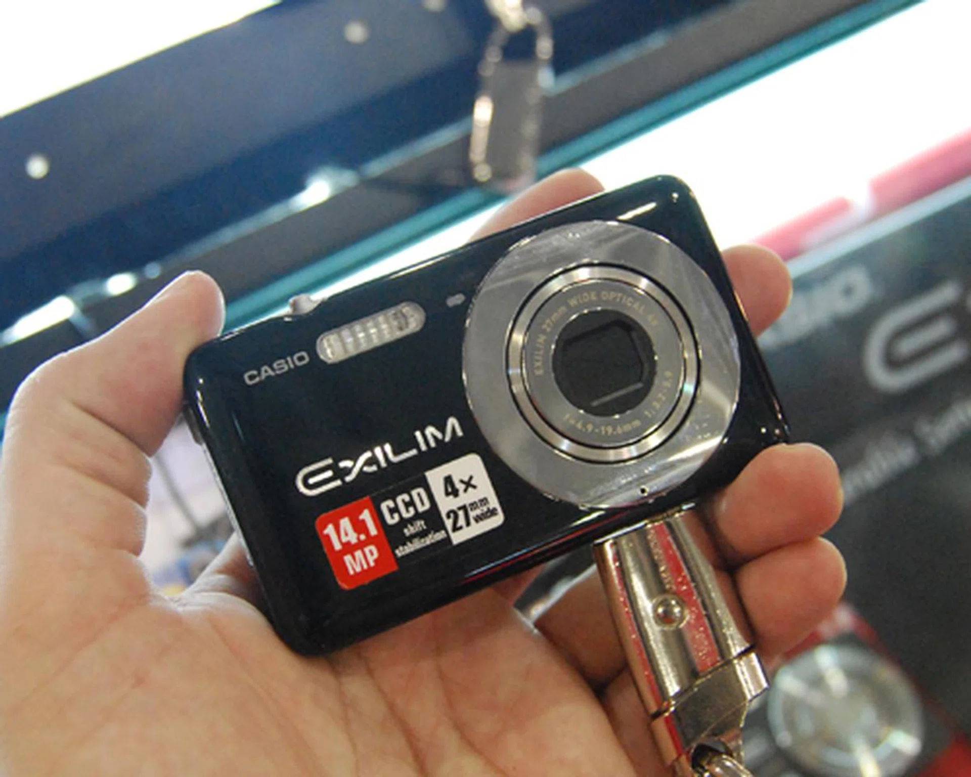 If your budget falls along the mid-range pricing, go for the Casio EX-S200, priced at $399. This gives you a 14.1-megapixel camera with 4x optical zoom on a 27mm wide-angle lens, using CCD shift stabilization technology.