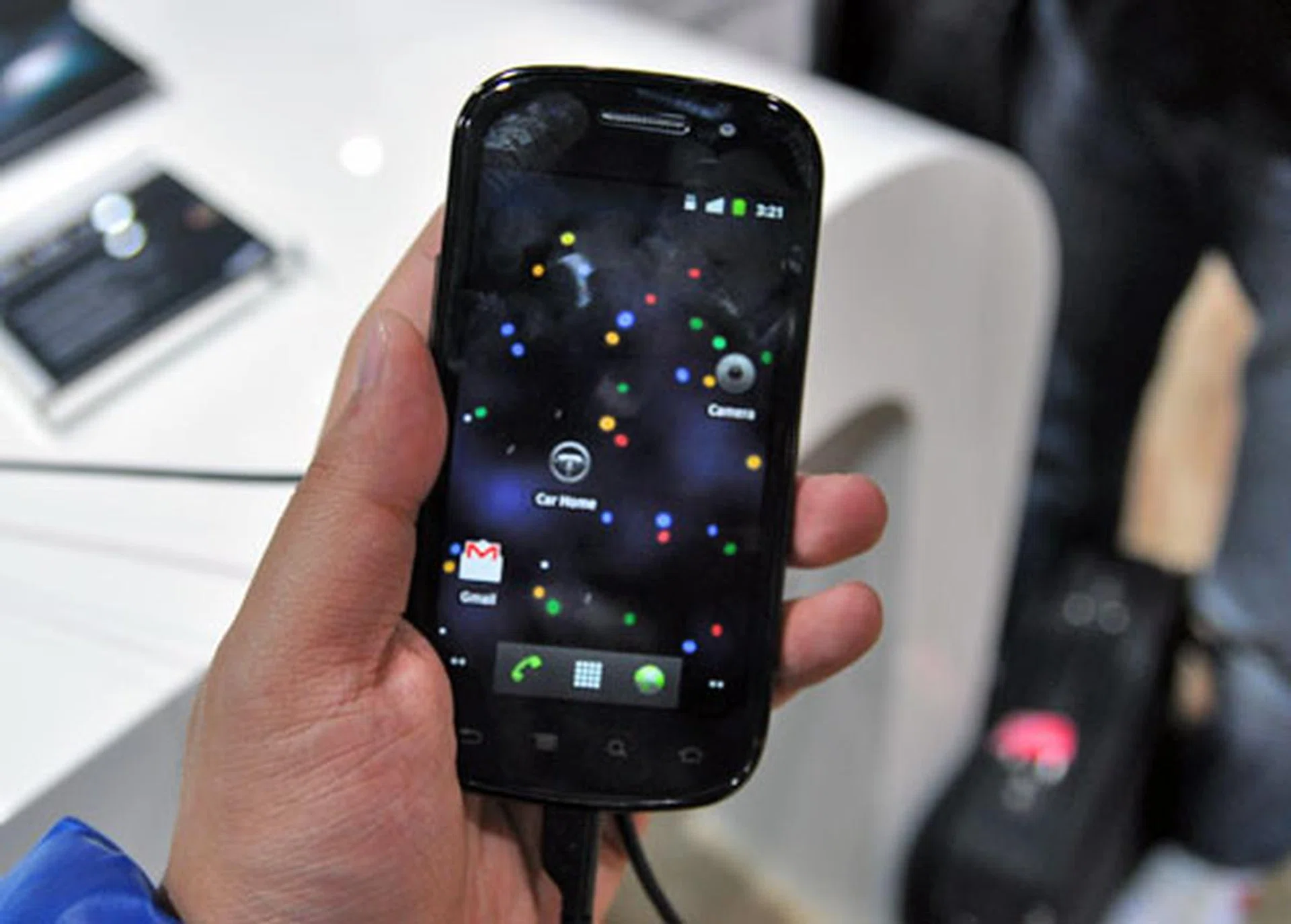 On the other hand, here's the Google Nexus S and it feels very much like the Galaxy S..