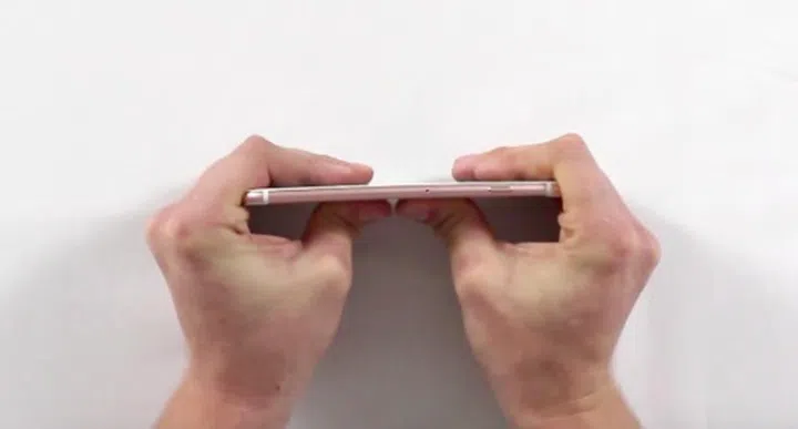 Screenshot taken from FoneFox's YouTube.
