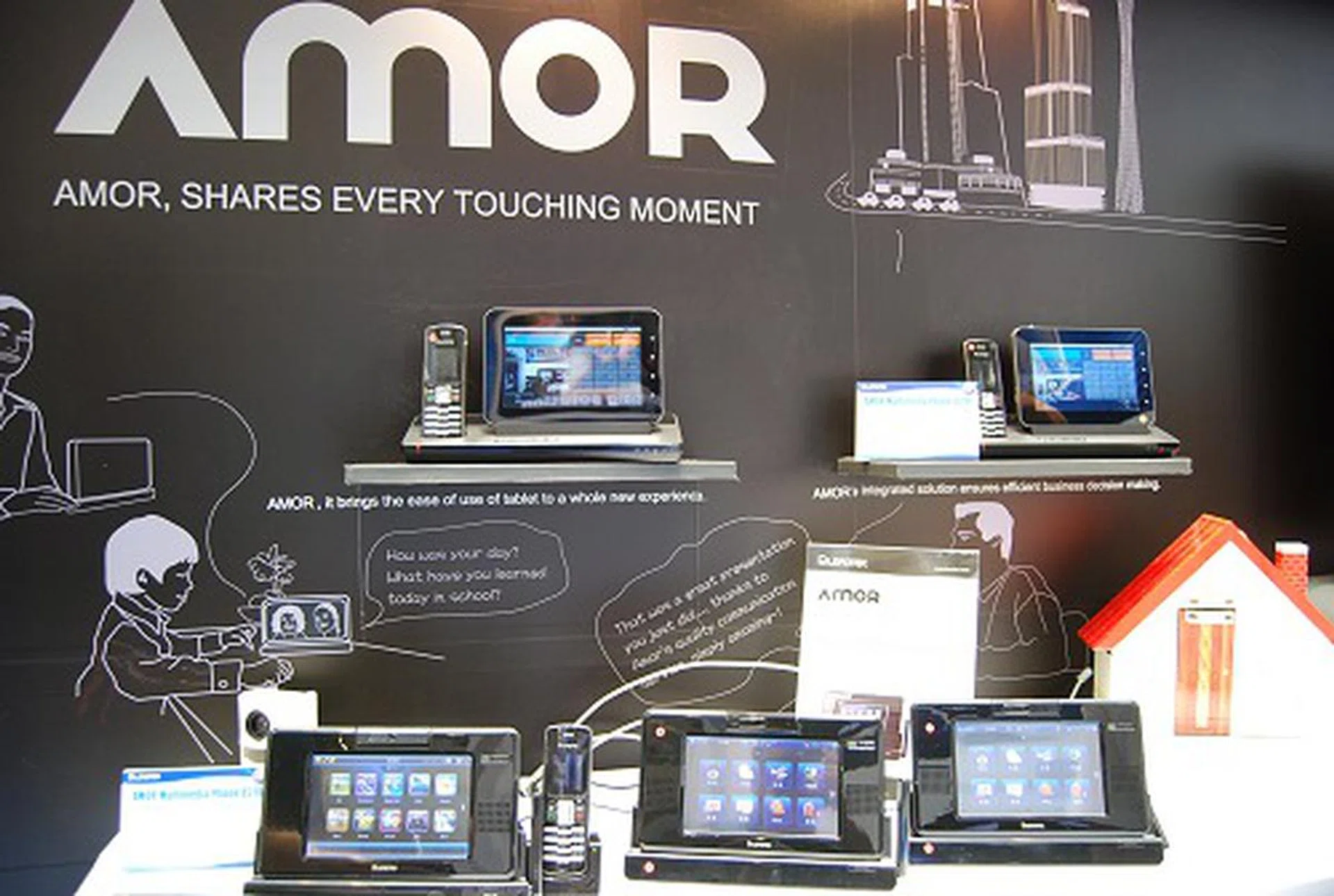 Leadtek is focusing a lot on office equipment such as these new VOIP phones.