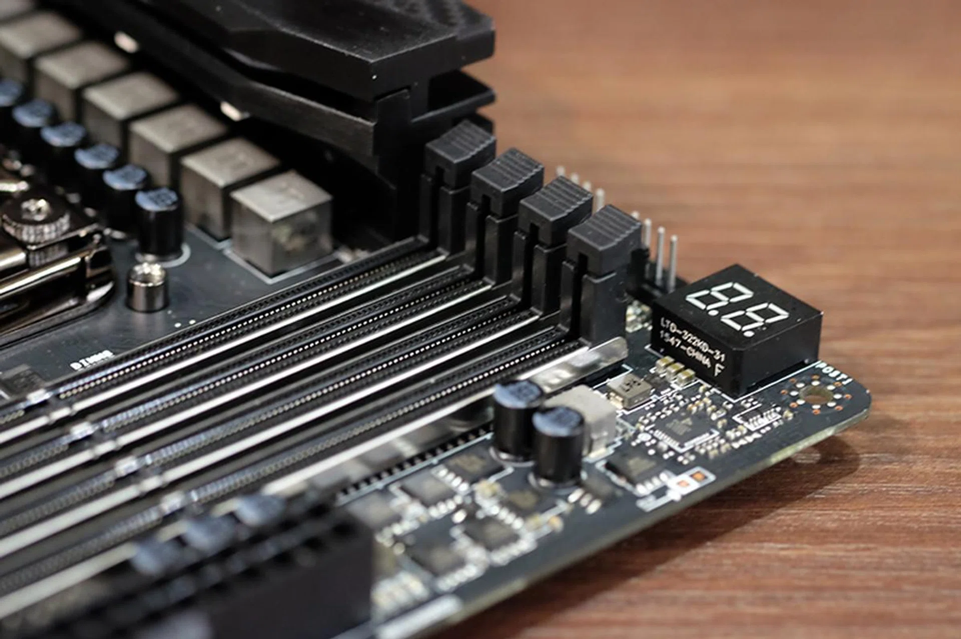 MSI X99A Gaming Pro Carbon RAM slots