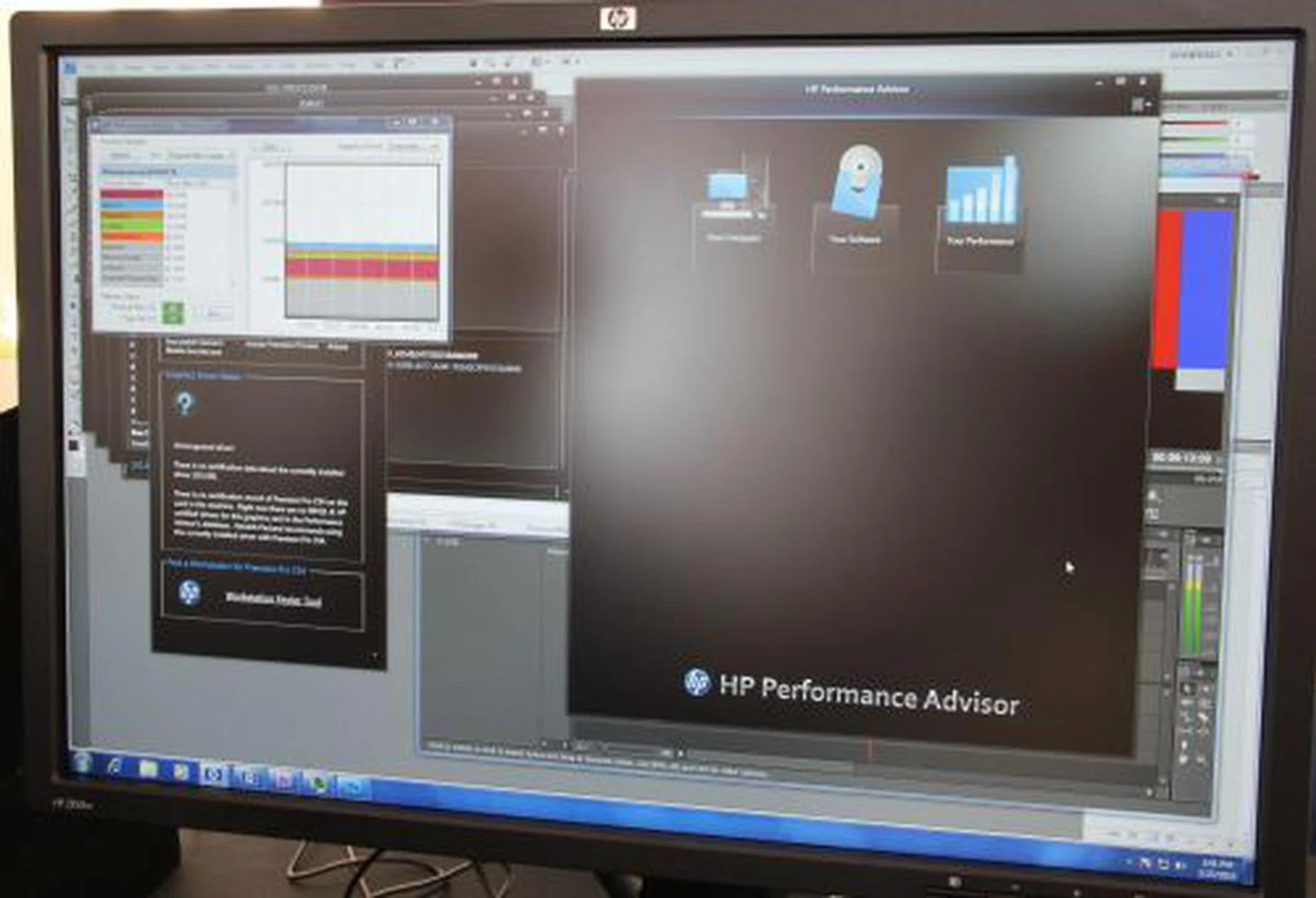 Shown here is HP's Performance Advisor software, which will come preinstalled on all HP workstations. This software automatically tunes the workstation, finding and installing the proper drivers as well as configuring the system based on a user's workflow.