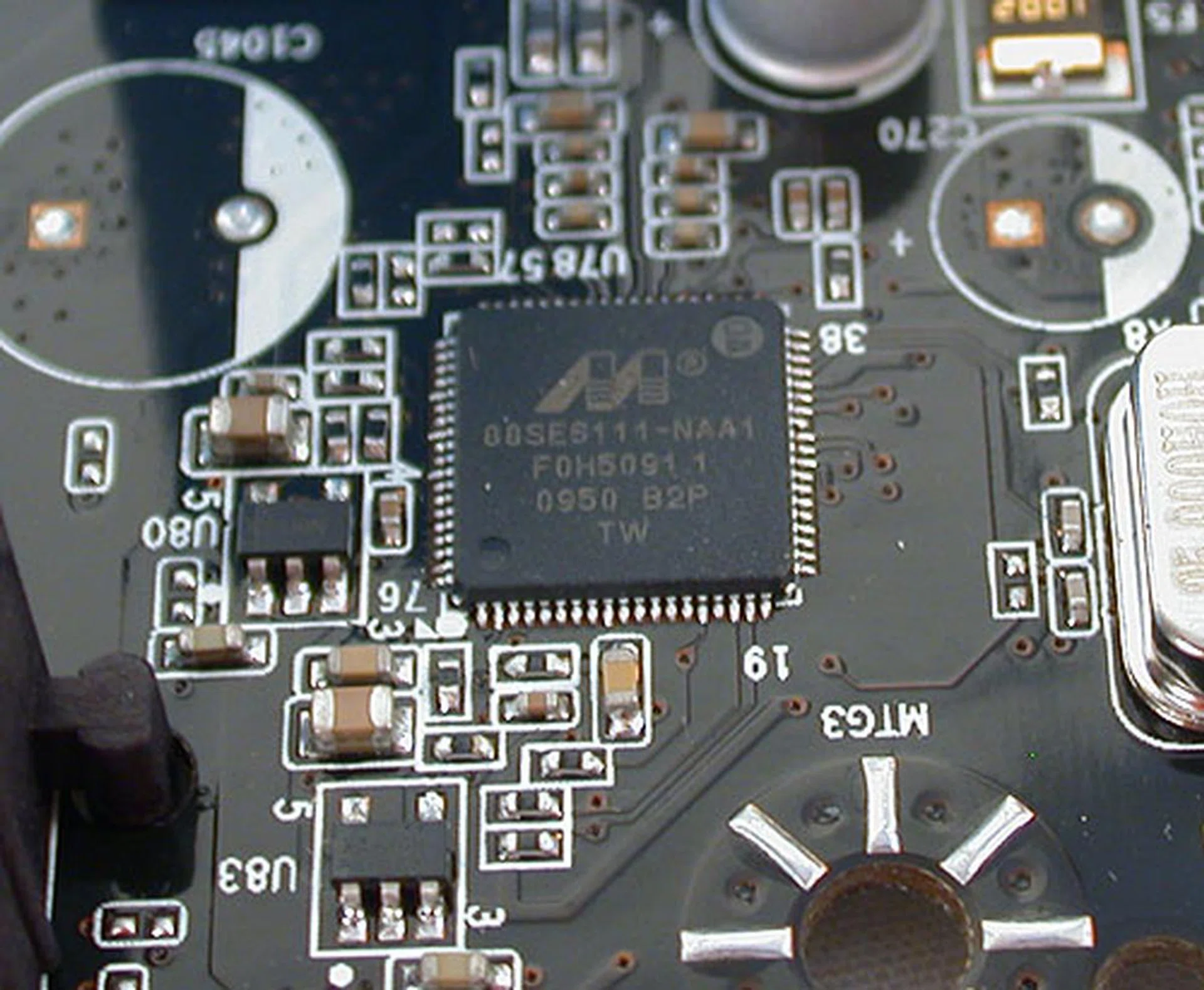 A Marvell controller adds eSATA functionality to this board, though we would have preferred more SATA 6Gbps ports and USB 3.0 ports.