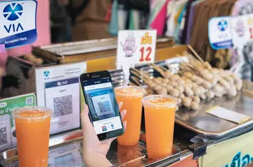 Now you can shop and dine in Thailand - the cashless way with Singtel Dash. (Image source: Singtel.)