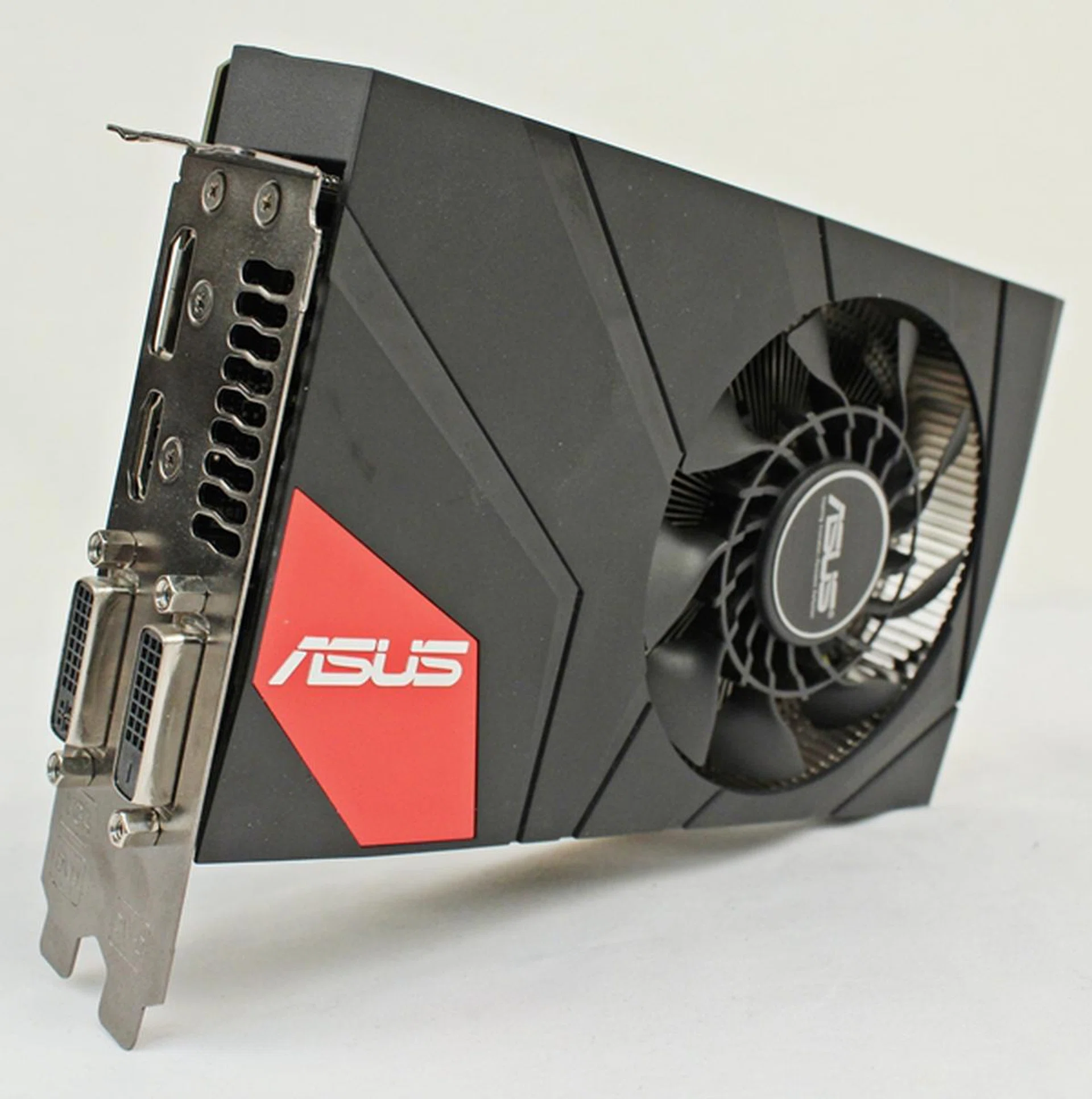 The ASUS GeForce GTX 670 DirectCU Mini OC is a versatile compact form factor card that didn't fail to disappoint in terms of performance and overclockability.