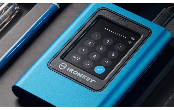 The admin can set either a numeric pin or passphrase. Image source: Kingston.