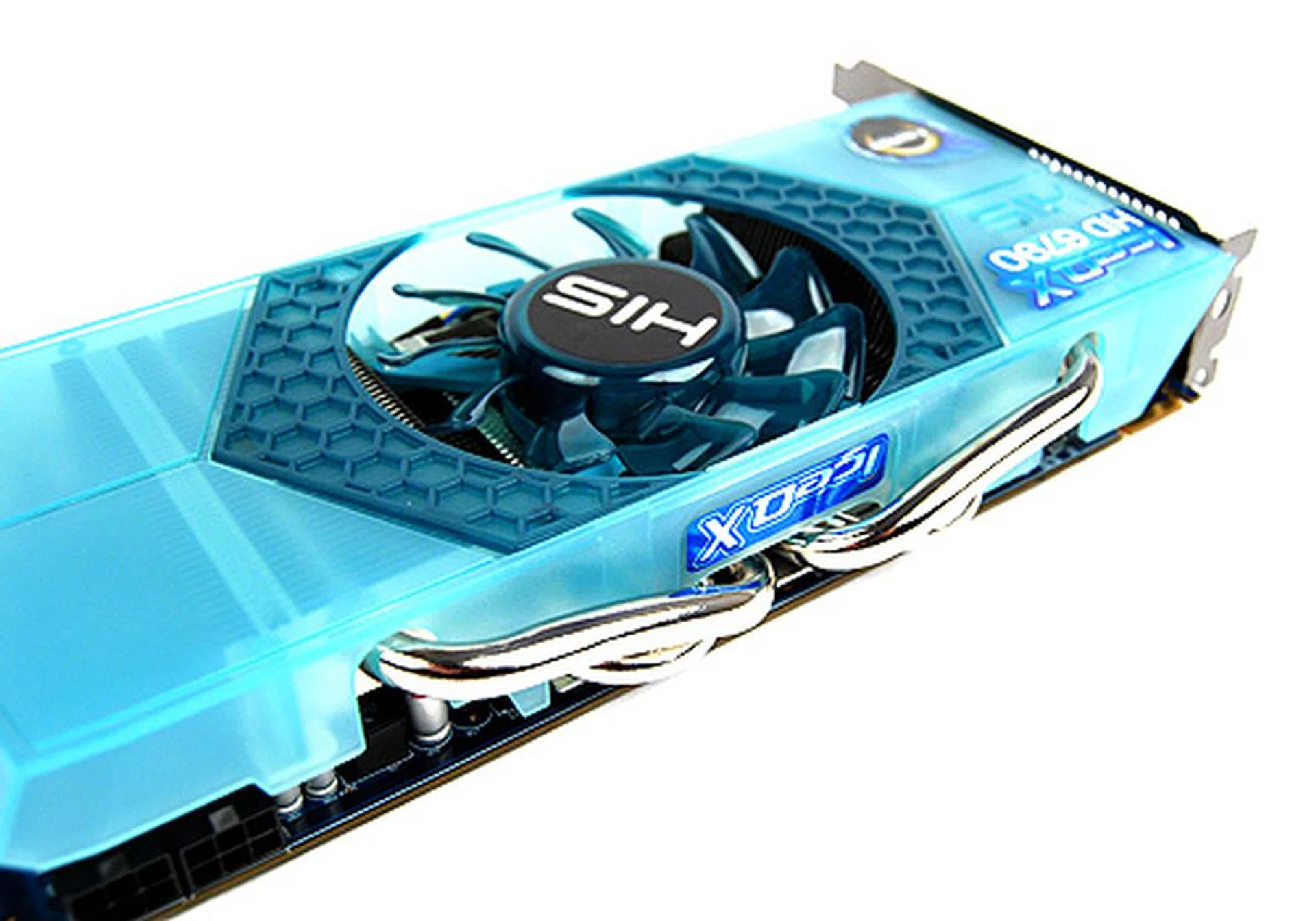Four thick copper heat pipes are used to draw heat away from the GPU core, which is then dissipated amongst the numerous cooling fins. The large 92mm fan in turn cools the fins.