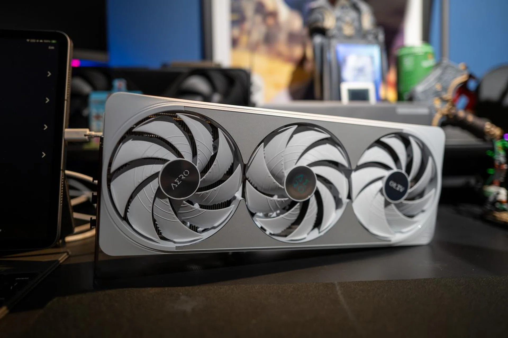 Price and availability might (a big might) stabilise for RTX 5070 Ti GPUs when AMD releases its Radeon 9000 cards next month. Image: HWZ