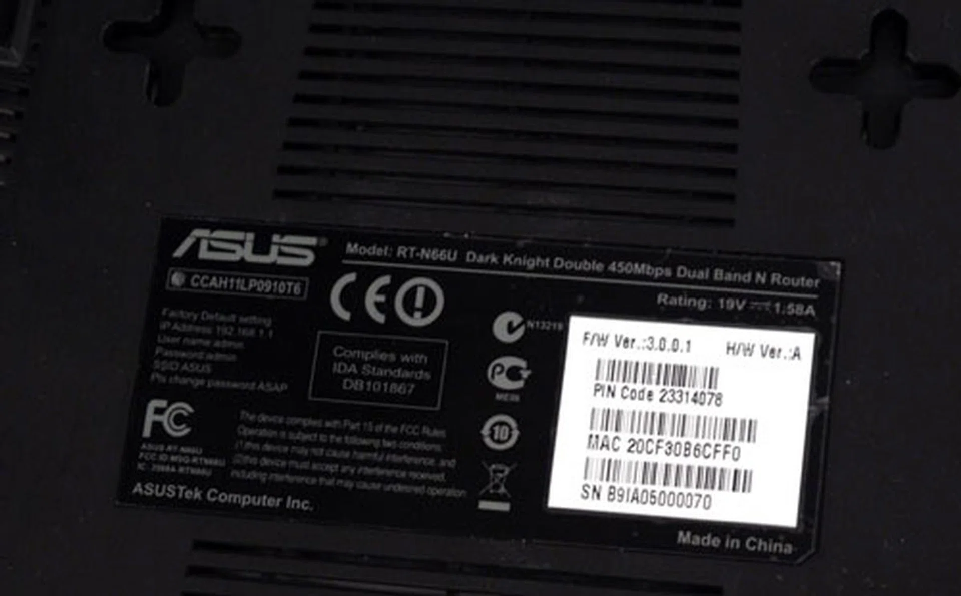 The label at the back of the N66U's indicated an early firmware version of 3.0.0.1. However, the router was shipped to us with a much later revision - 3.1.0.3.76. 
