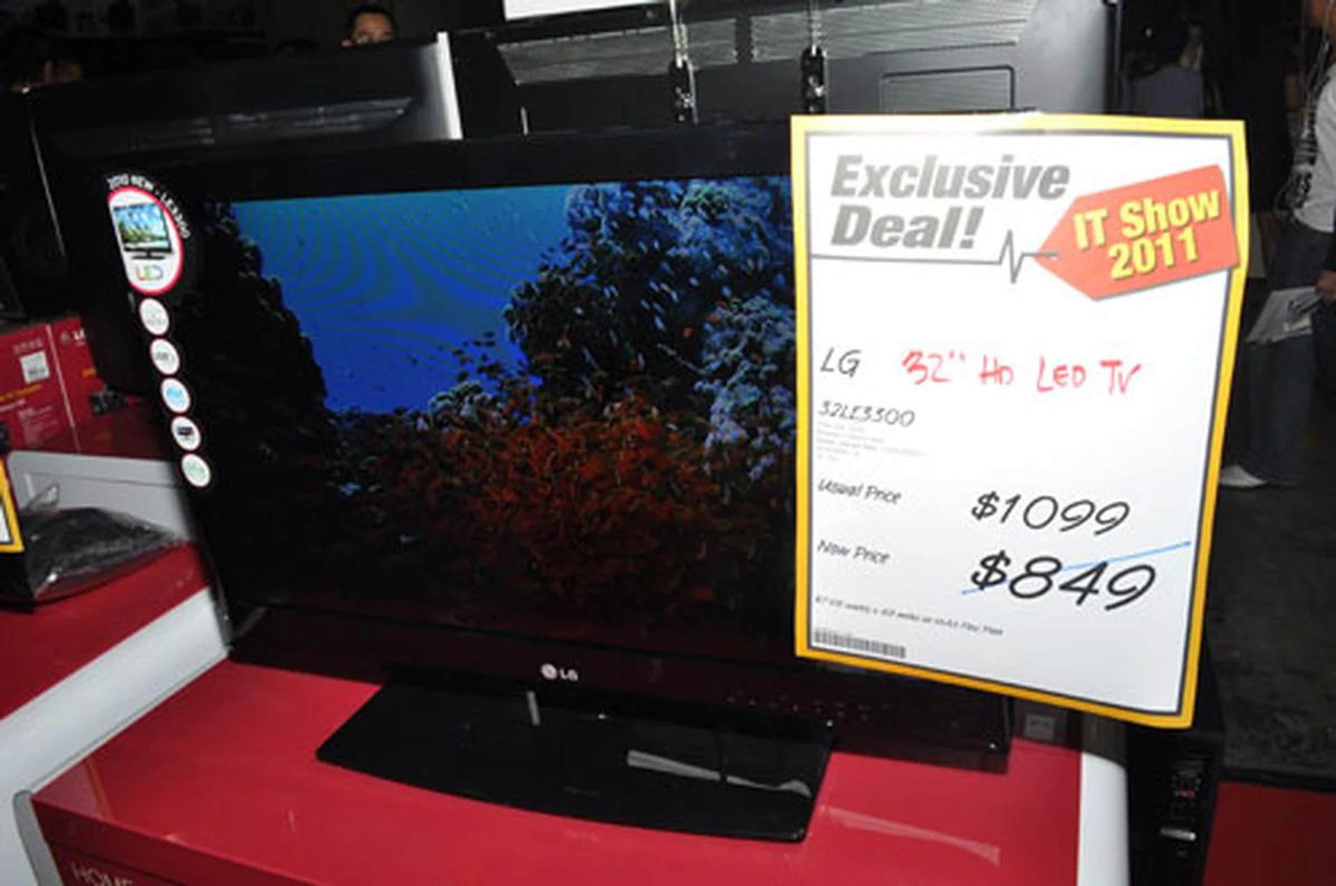 Another 32-inch LED TV is also up for grabs at the LG booth, priced at $849. However, like all IT Shows, we are hoping that this won't be the final price for the 32-inch LED TV.