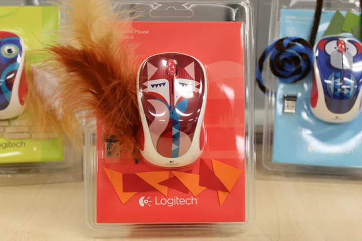 The red design is called Francesca Fox. It's also the only animal design with the eyes closed.