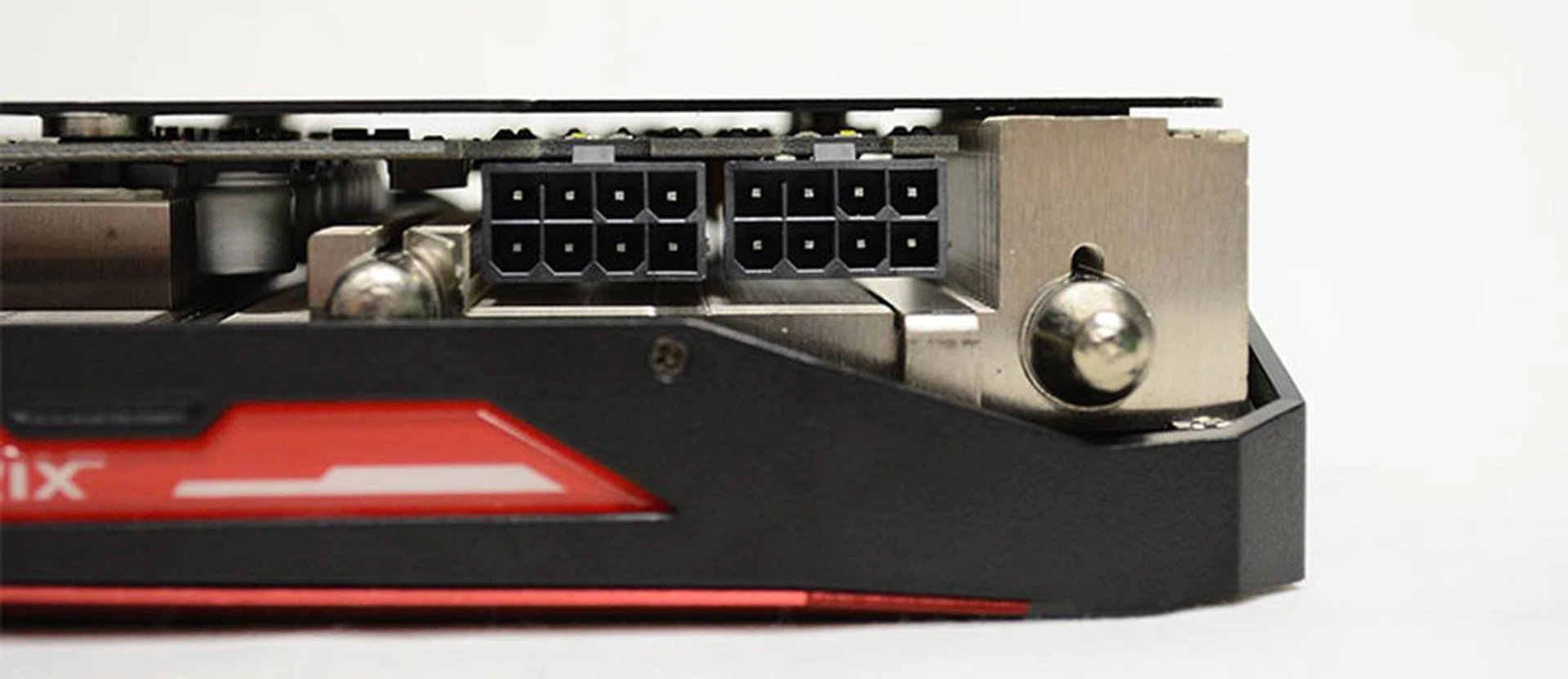 The ASUS Strix Radeon R9 Fury is powered by two 8-pin PCIe connectors.