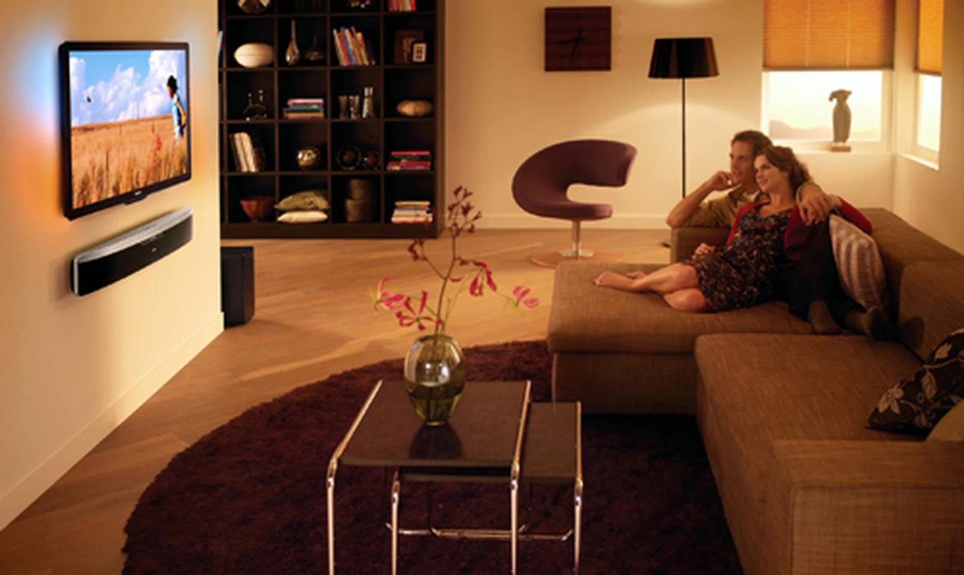 Anyone can mount a television on the wall. To purchase the appropriate TV, however, requires some basic insight on the different types of HDTVs available in the market. There are other things to consider as well, such as power efficiency and your room's structure. (Image source: Philips)