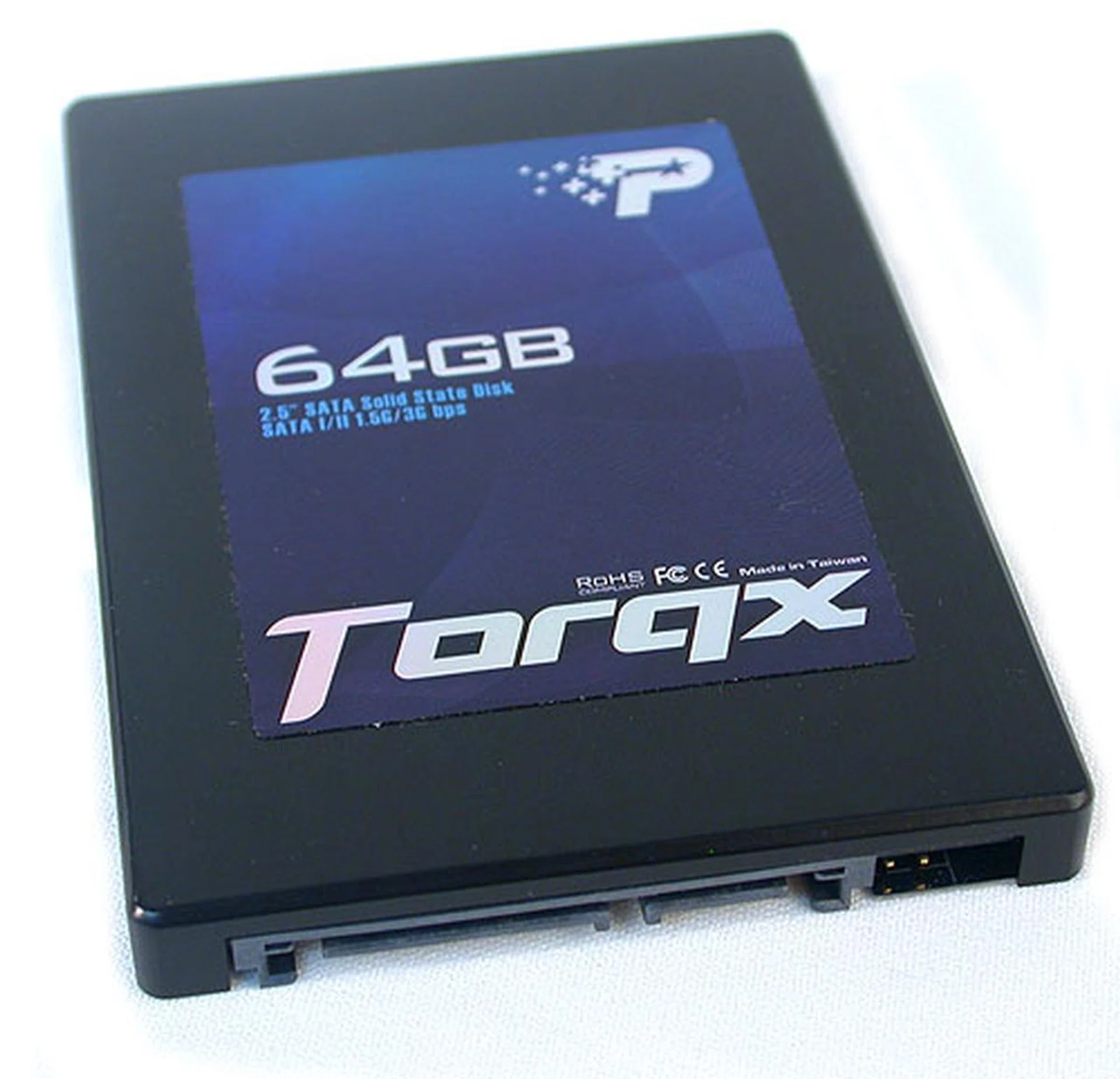 There are too many similarities between the OCZ Vertex and Patriot's Torqx, from the same Indilinx controller to the onboard cache. Both in fact have reported very similar read and write speeds.