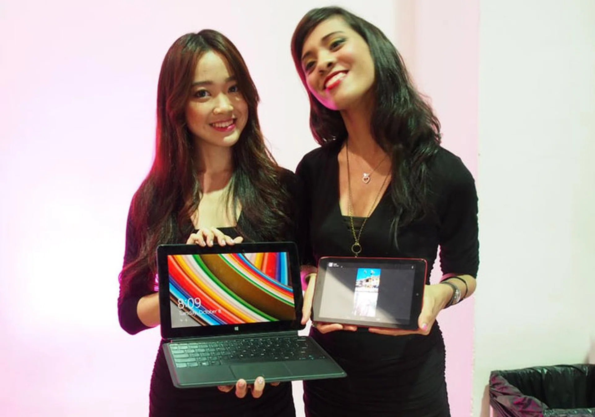 Dell also took the chance to reveal its line-up of tablets that consumers can expect to buy this year. Pictured here are the Dell Venue 11 Pro Windows 8 tablet and the Dell Venue 8 Android tablet. 