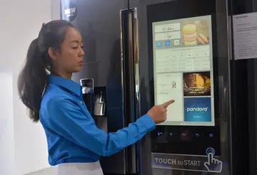 Samsung Family Hub 2.0