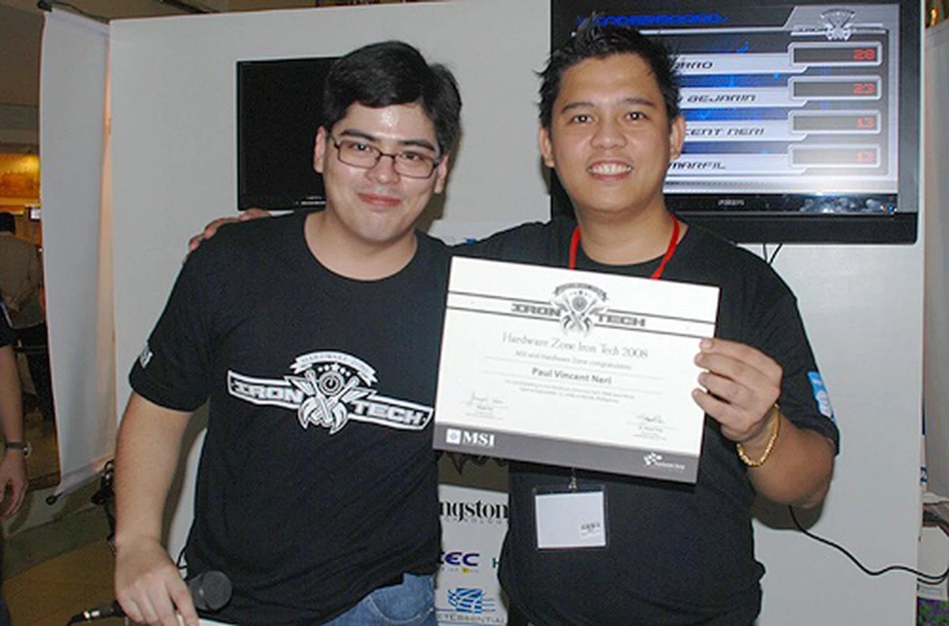  Paul Neri was another sportive competitor in the competition, but he didn't walk home empty handed...  