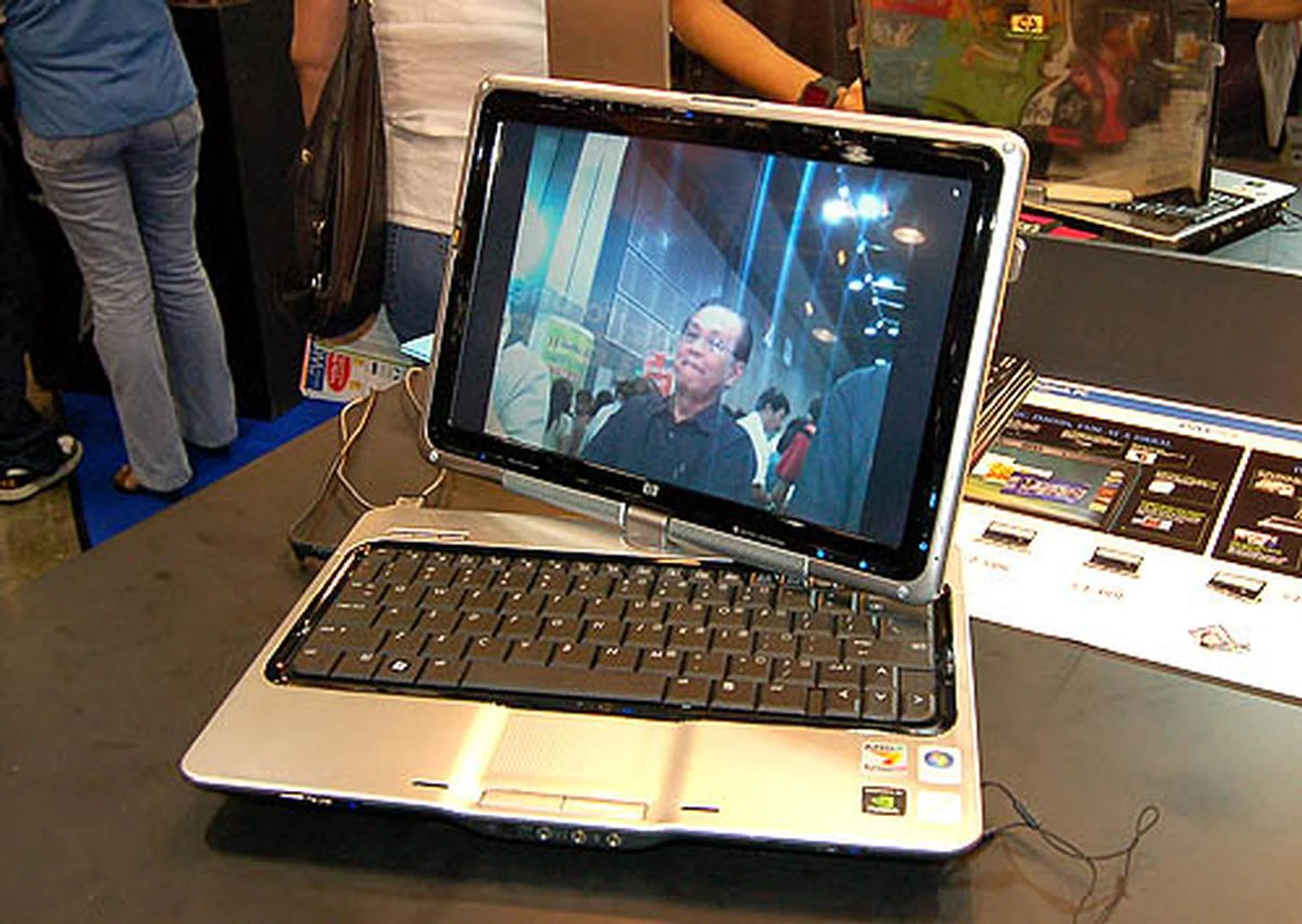  The Pavilion tx1005AU Notebook PC is one of the latest offerings from HP. A tablet notebook with strong multimedia functions, this baby will provide you with plenty of entertainment with its AMD Turion 64 X2 Mobile processor T56, Microsoft Windows Vista Home Premium Edition, 1GB DDR2 RAM and 120GB HDD.  