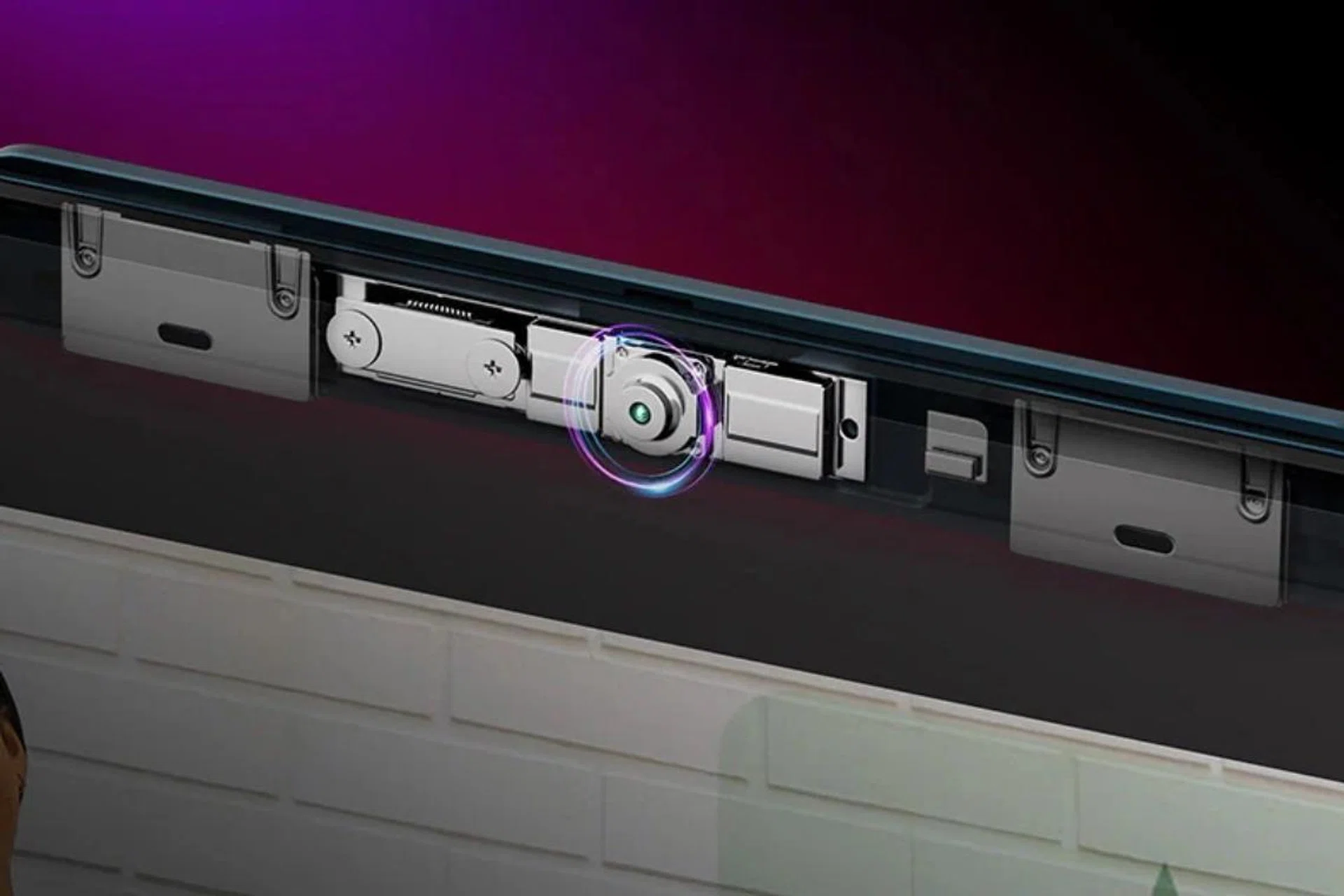 The camera placement in the Lenovo Yoga Slim 9i. Photo: Lenovo.
