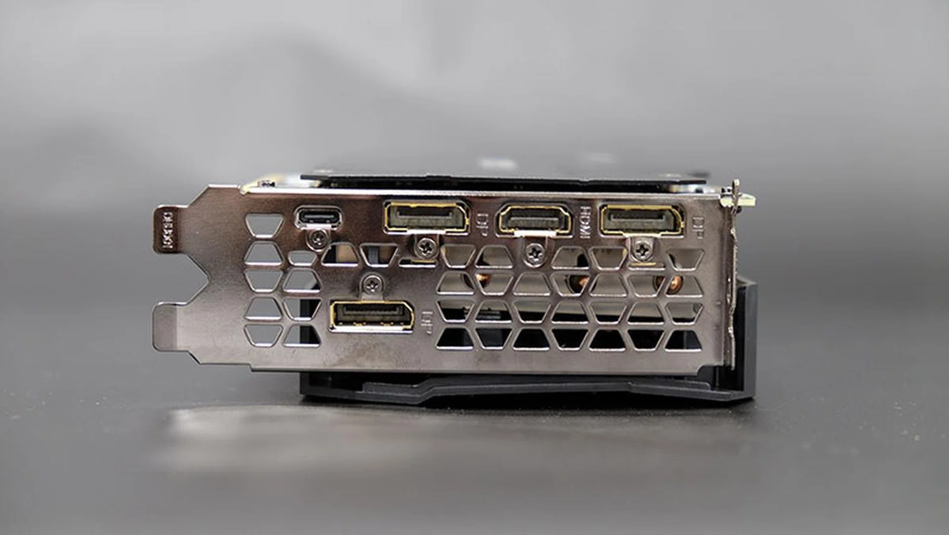 Gigabyte GeForce RTX 2080 Super Gaming OC