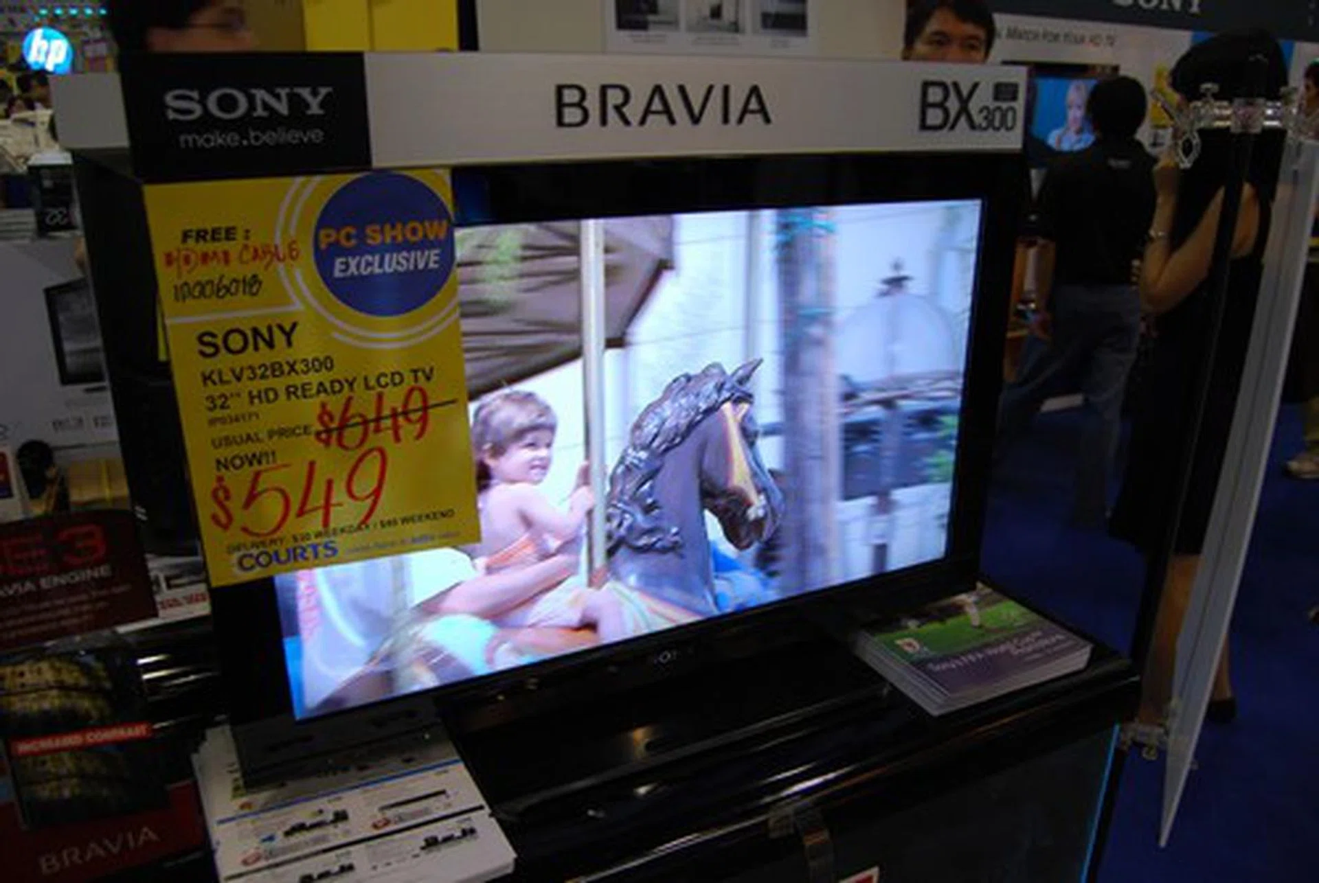 This Sony Bravia BX300 is a cool $549 instead of $649, 32" and HD Ready.