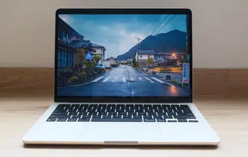 Apple updated the 13-inch and 15-inch MacBook Air with M3 chip in March 2024. Photo: HWZ