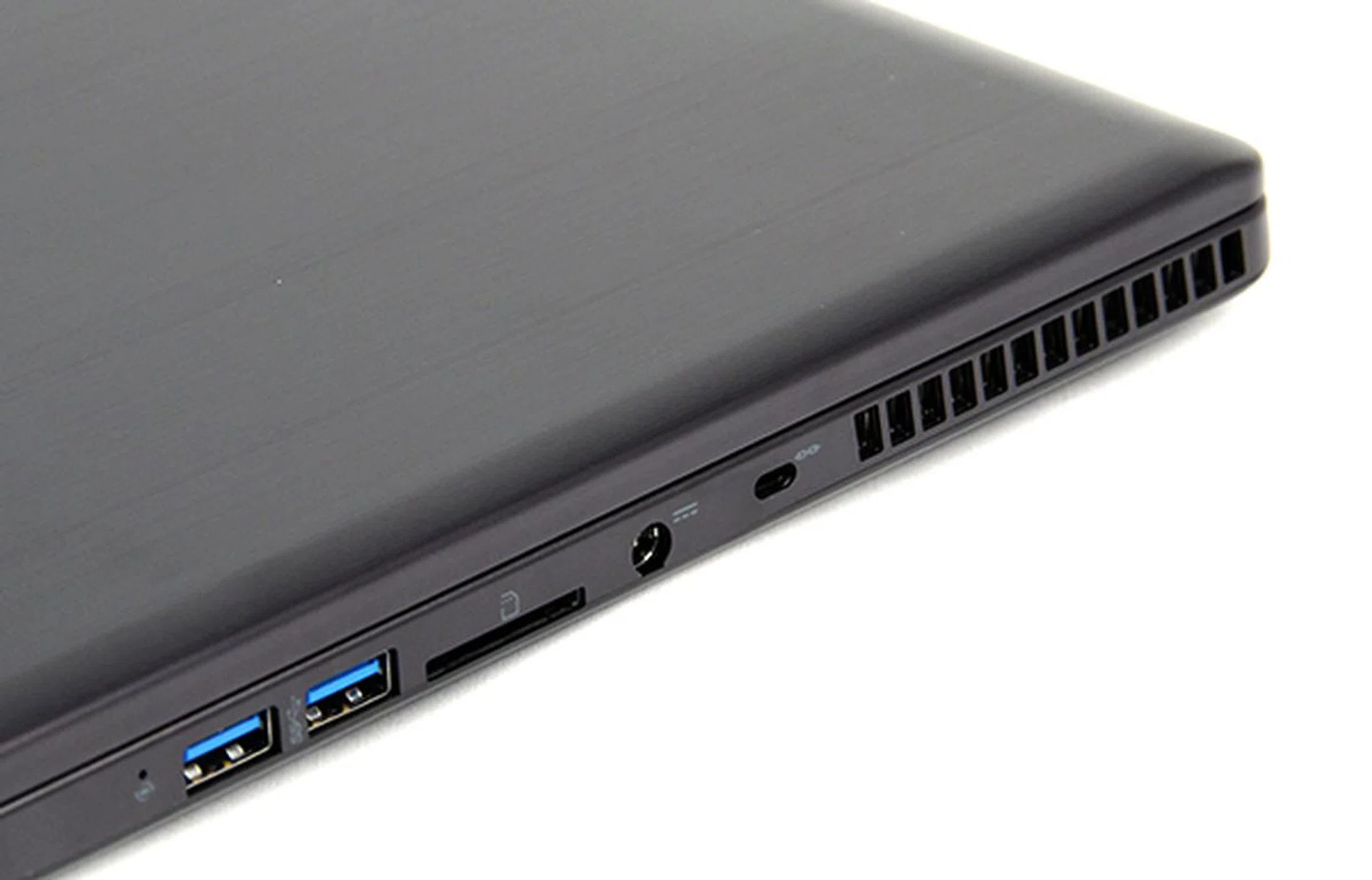 On the right there are an additional two USB 3.0 ports, a memory card reader, DC-in jack and a Kensington security slot.