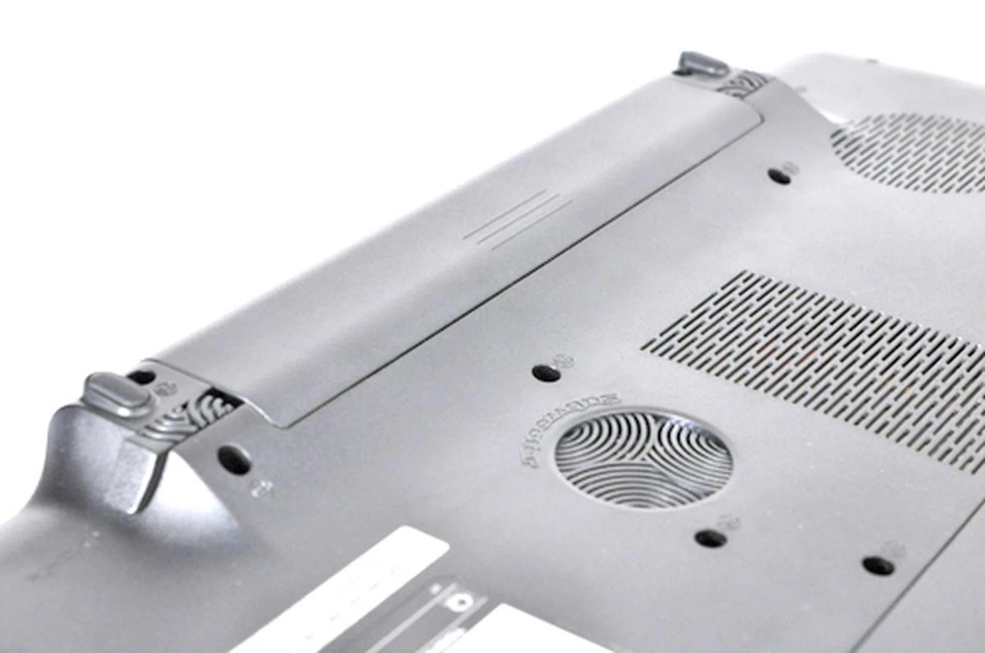 What would a gaming notebook be without a subwoofer?