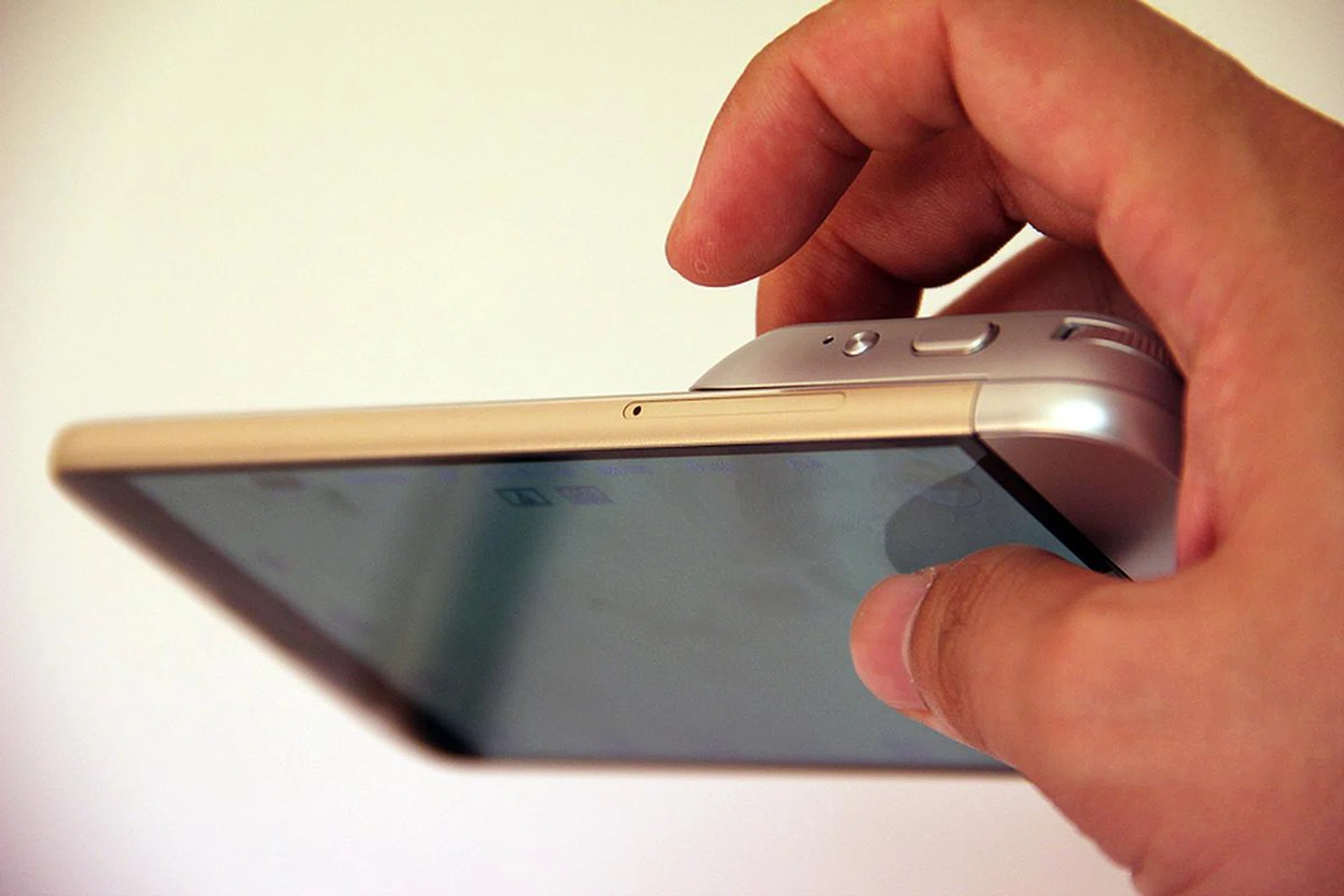 Not the most ergonomic grip you can find, though.