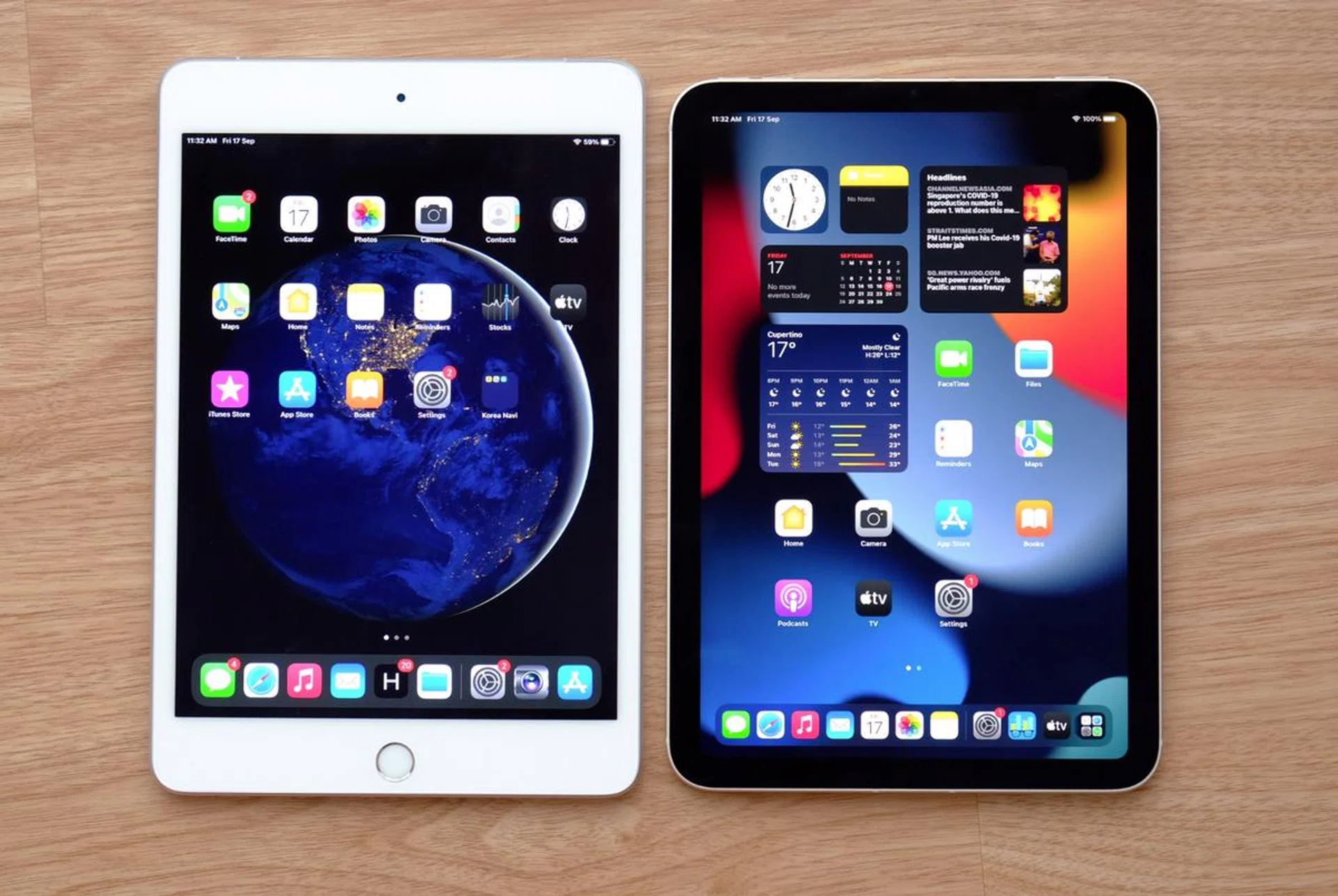 Old iPad Mini on the left, new iPad Mini on the right.
