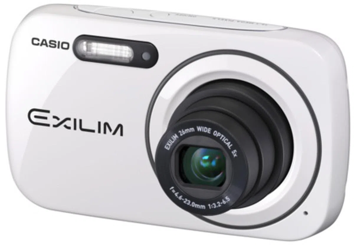 CASIO EXILIM 16.1メガピクセル ホワイト Amazon.co.jp: CASIO EX-ZS6SR EXILIM Digital Camera, 16.1