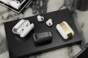 Devialet Gemini II in Iconic White (left), Matte Black (centre), and Opéra de Paris (right).