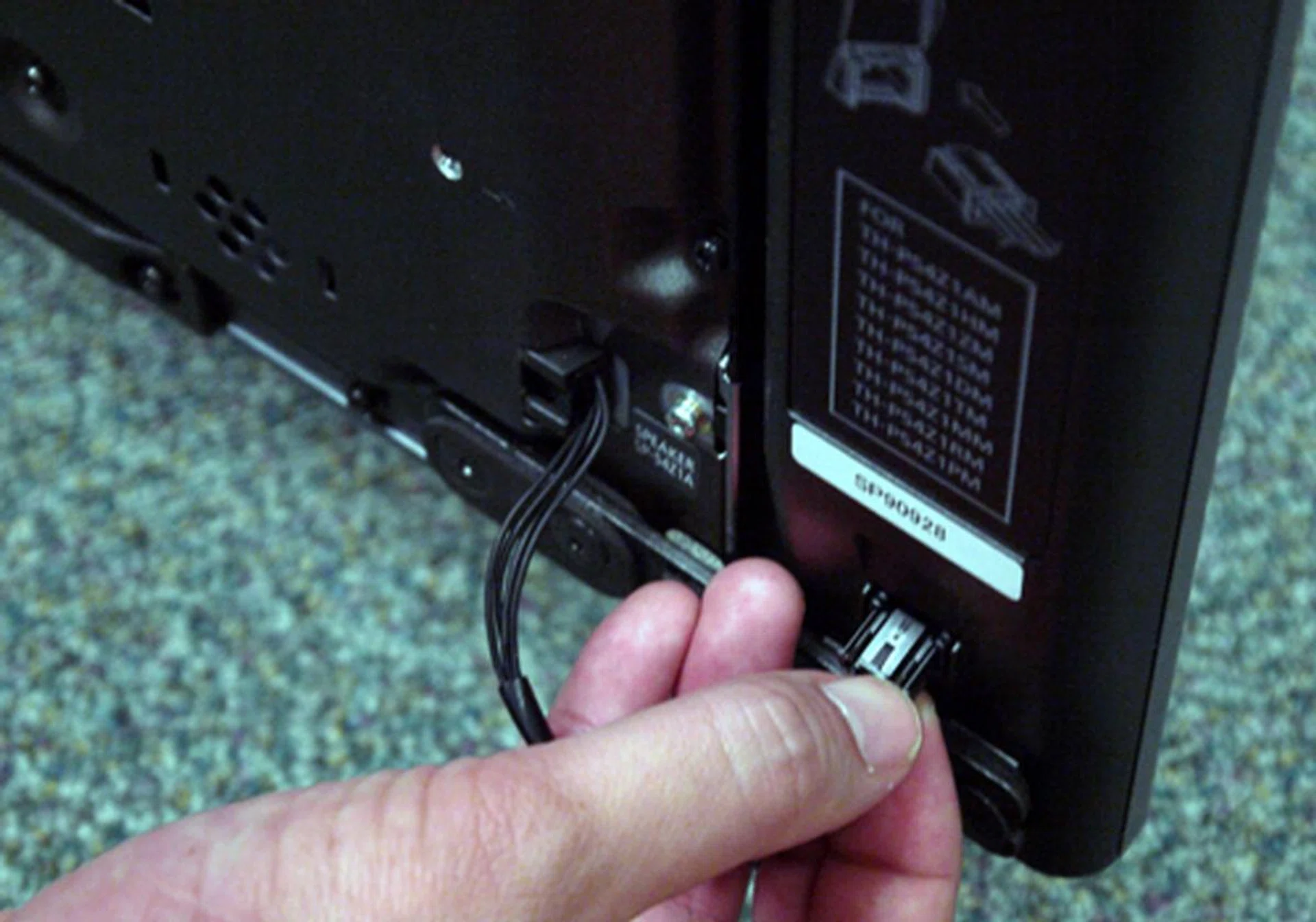 The speaker cables are rather delicate, so be careful with them when you are tinkering around with the Z1. It's best to hook them up when you're done assembling everything else.