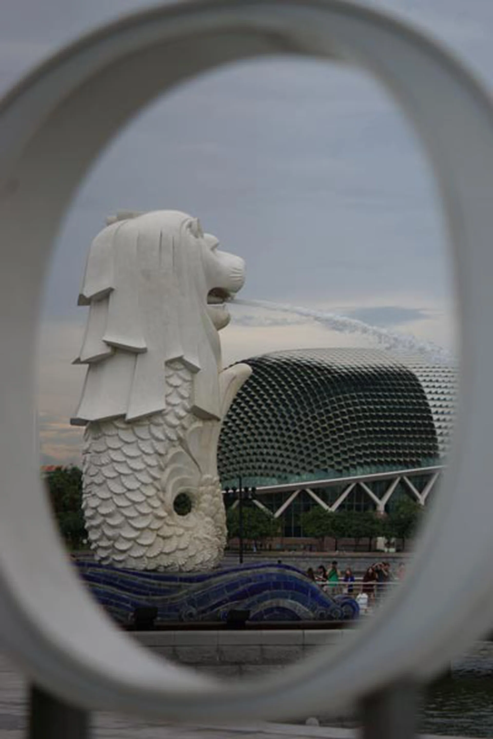 1/2000s, f/1.8, ISO 200, 50mm, Multi-segment metering (Lens used: E 50mm F1.8 OSS)