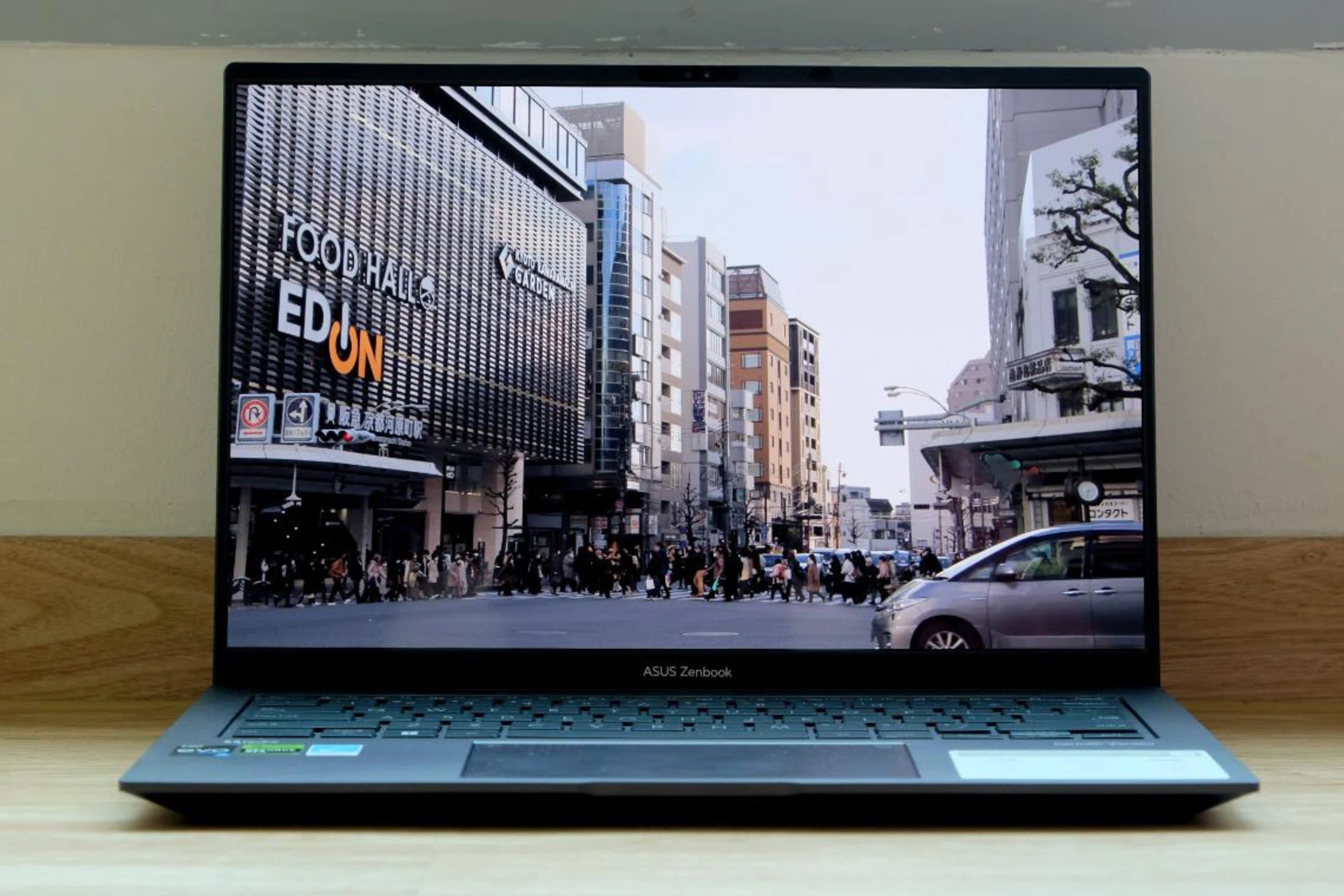 The ZenBook 14X OLED UX3404 is one of a new breed of ultraportable notebooks to combine a higher performance processor and discrete graphics.