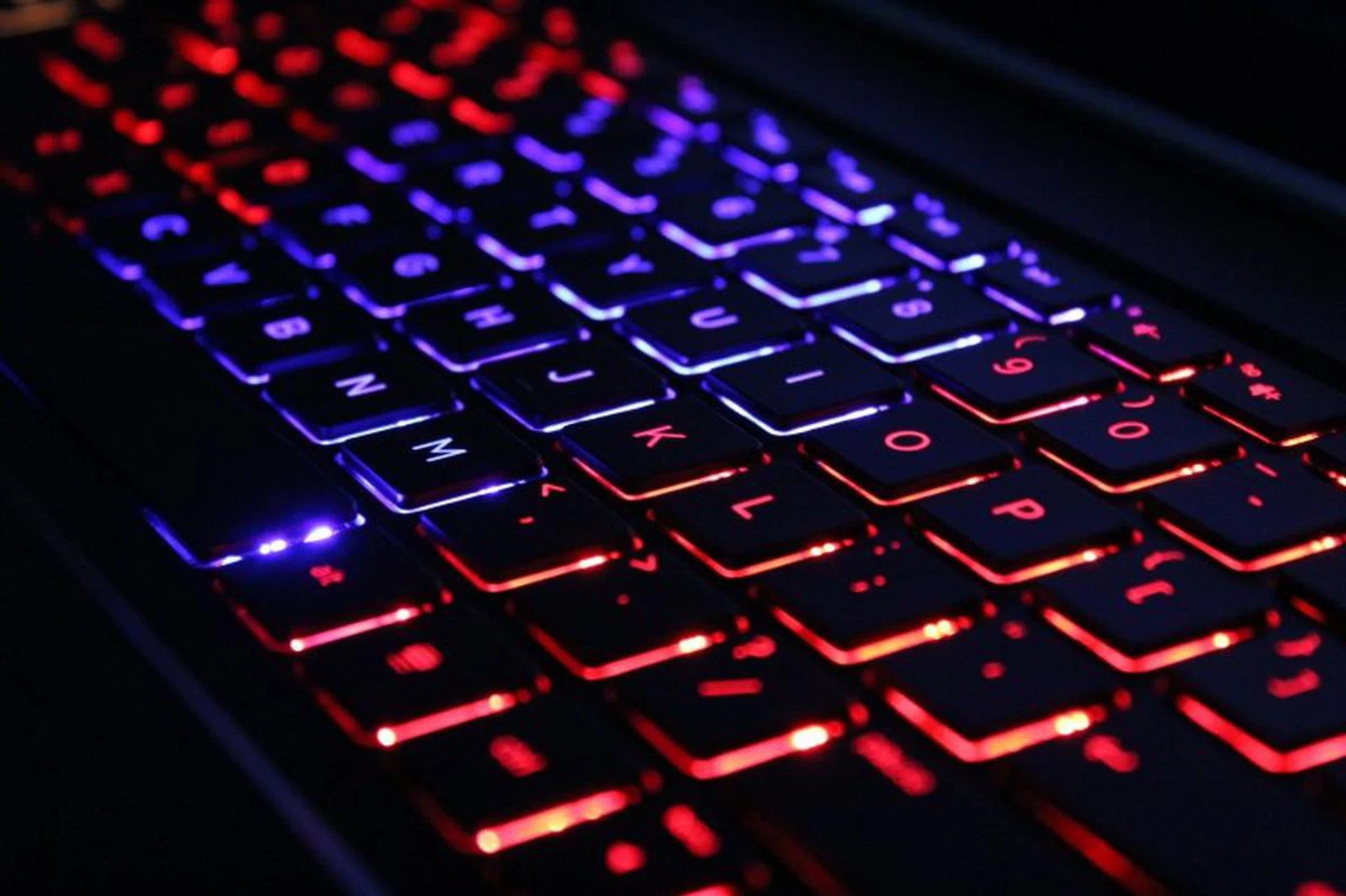 Seen here in the dark, the keys exhibit some backlight bleeding, but overall quality is great.