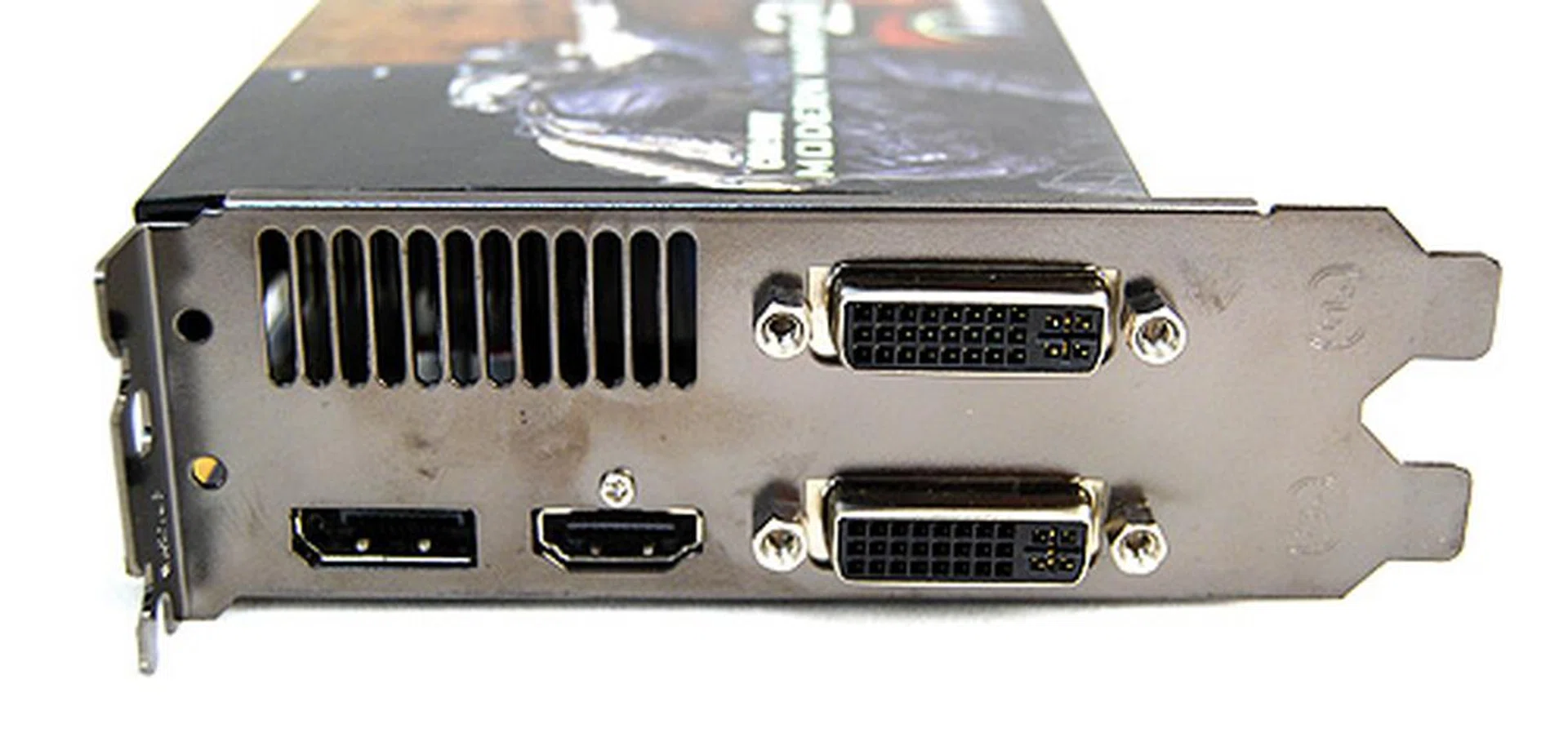 No surprises on the HIS card as it too gets two DVI ports and the a single HDMI and DisplayPort.